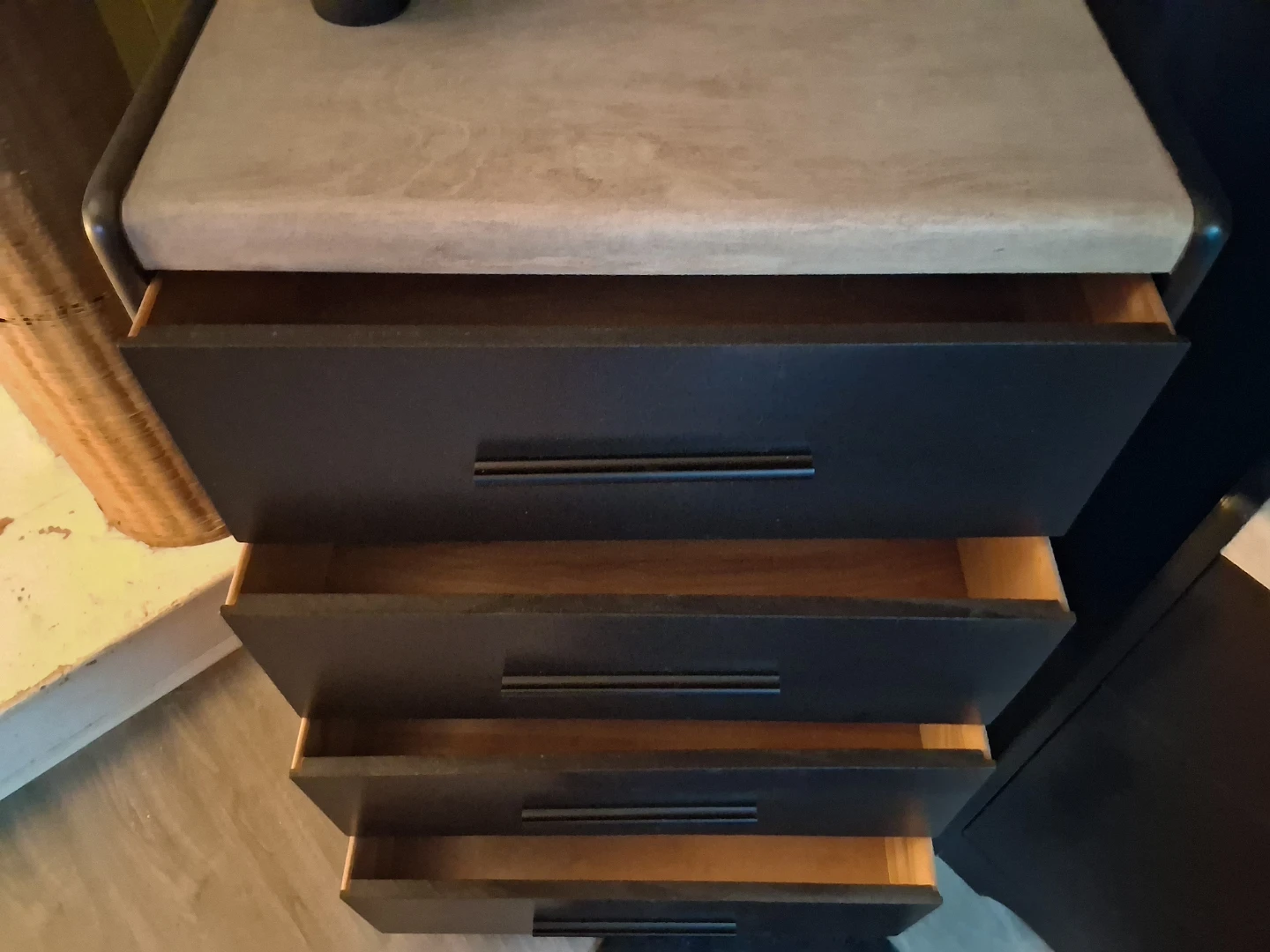 Vintage Waterfall Dresser Set - photo 2