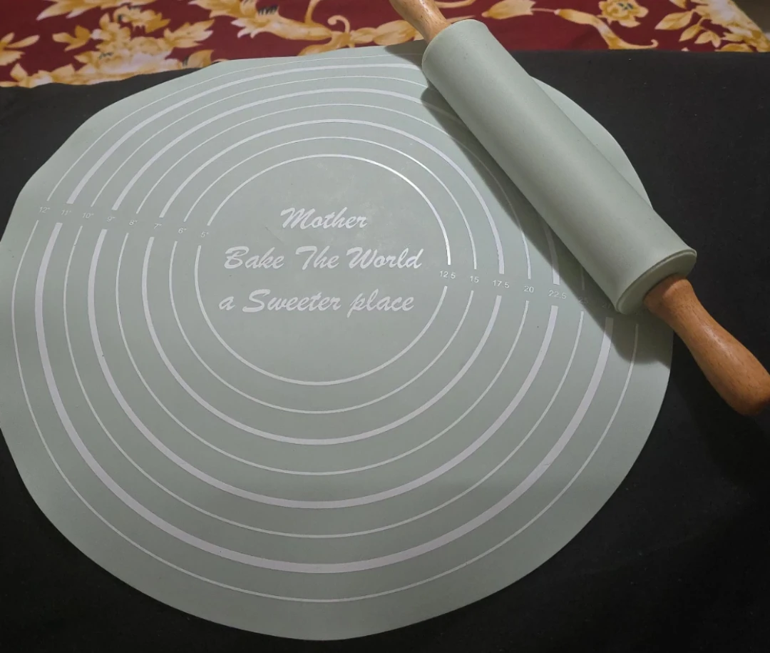 Baking Mat and Rolling Pin Set