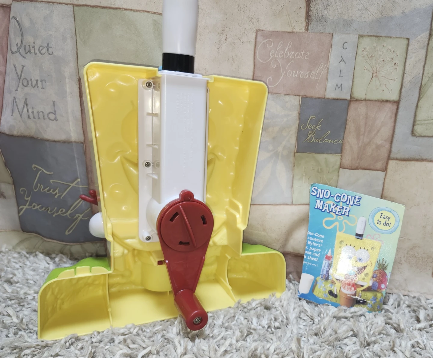 SpongeBob SquarePants Sno-Cone Maker - photo 2