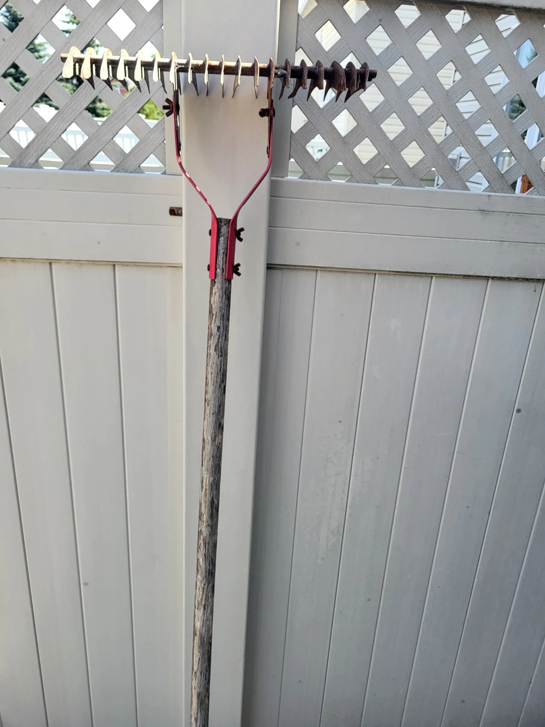 Thatching Lawn Rake Tool