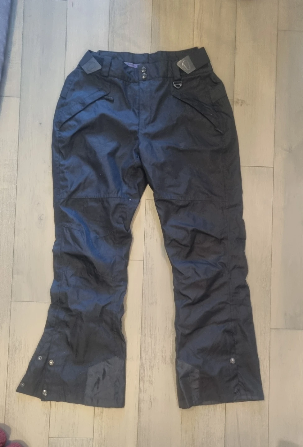 snowpants