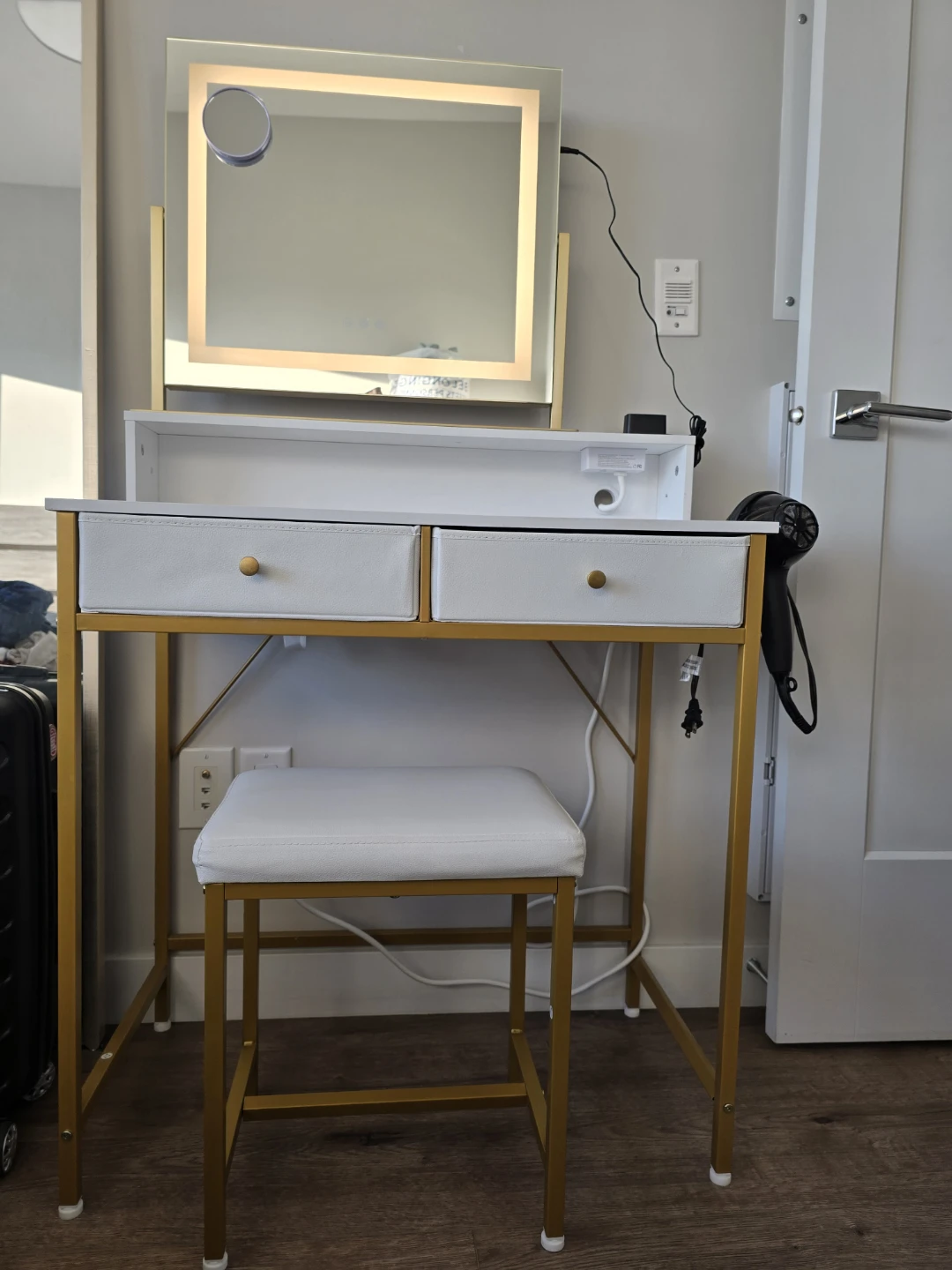 Vanity Dressing Table with Lighted Mirror and Stool