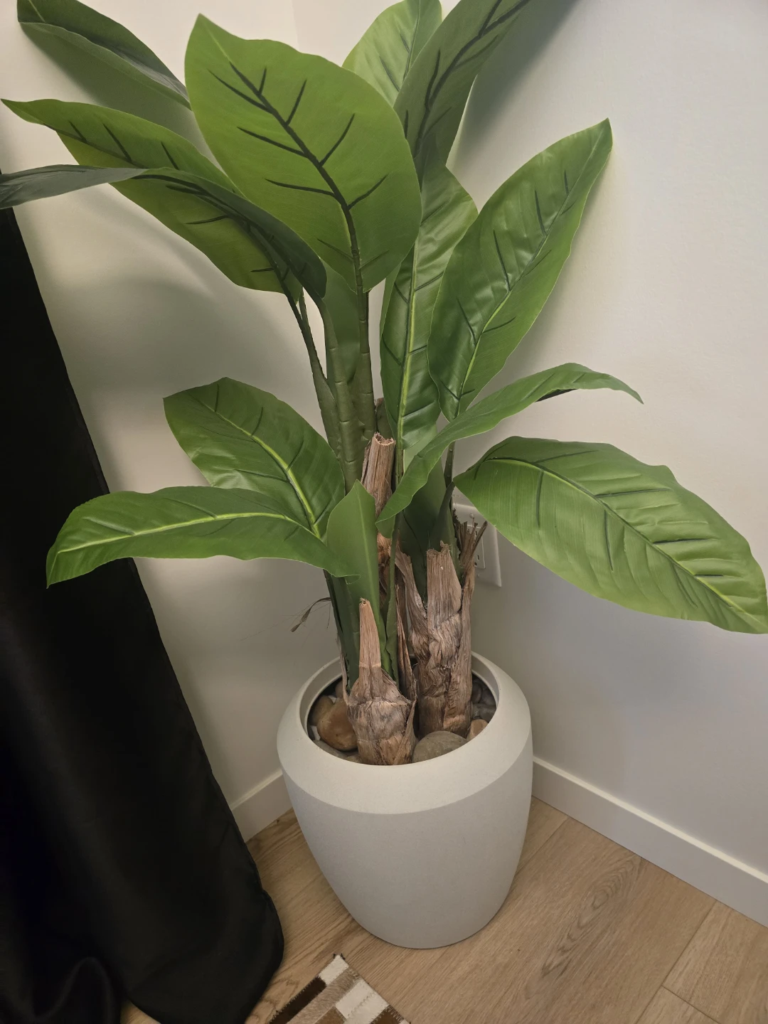 GORGEOUS ARTIFICIAL PLANT with UPGRADED POT and POLISHED STONES