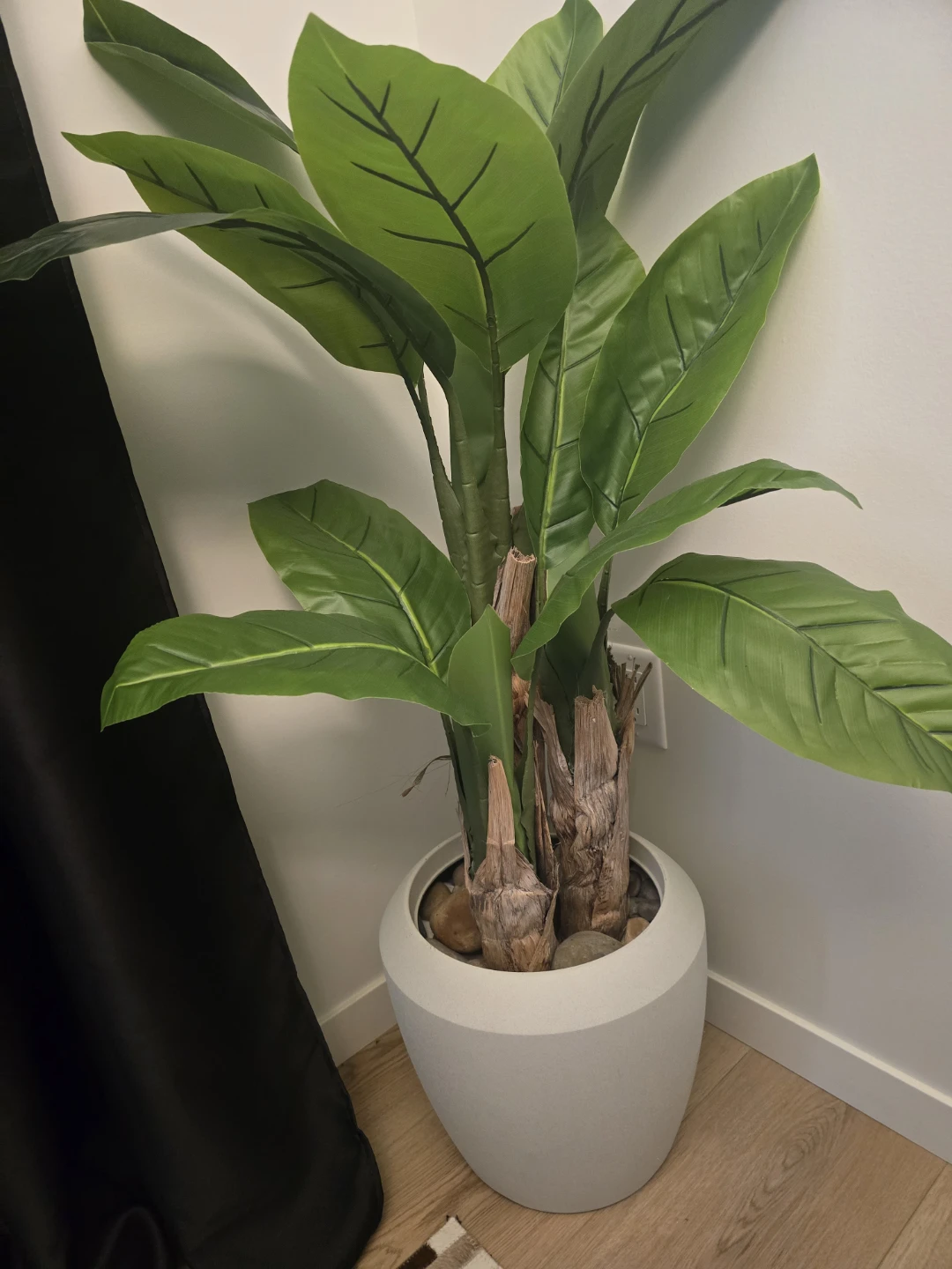 GORGEOUS ARTIFICIAL PLANT with UPGRADED POT and POLISHED STONES - photo 2