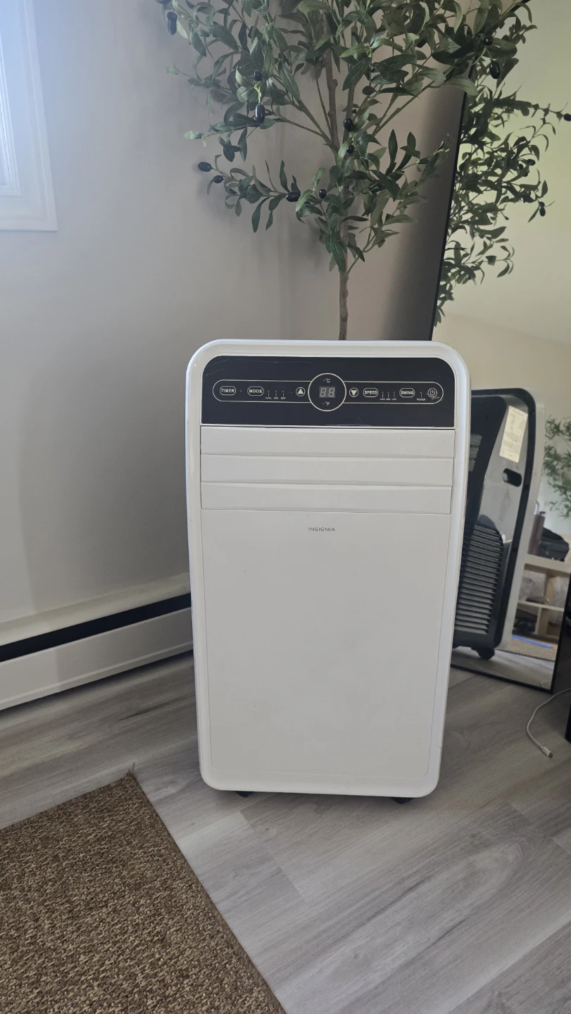 Insignia Portable Air Conditioner - photo 2