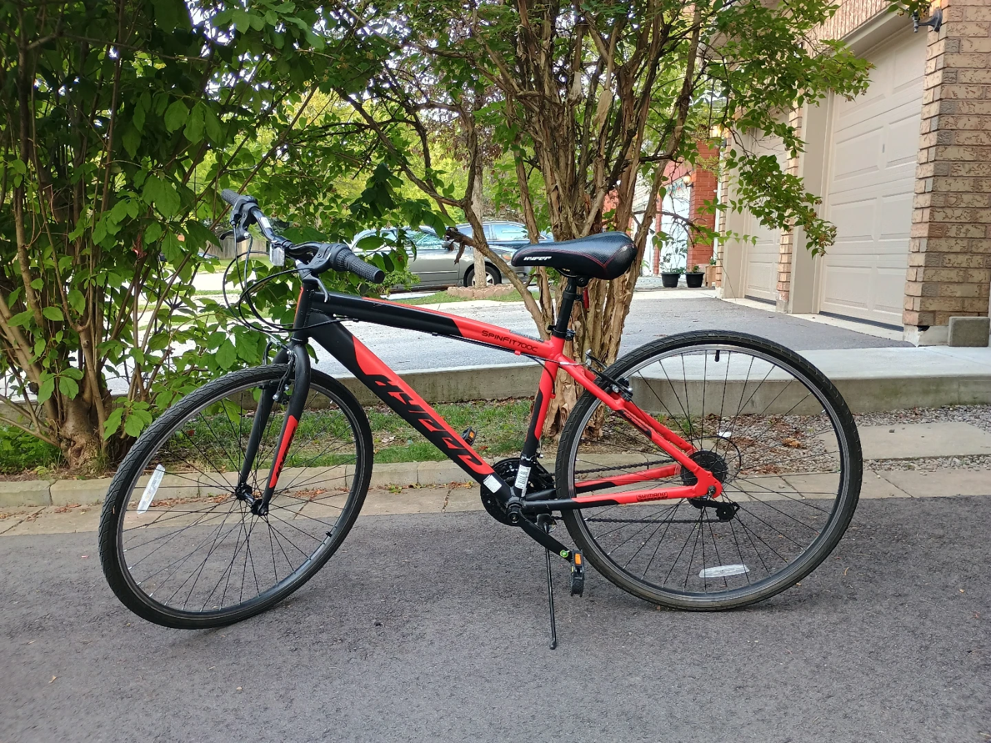 Hyper Spinfit 700 Hybrid Bike