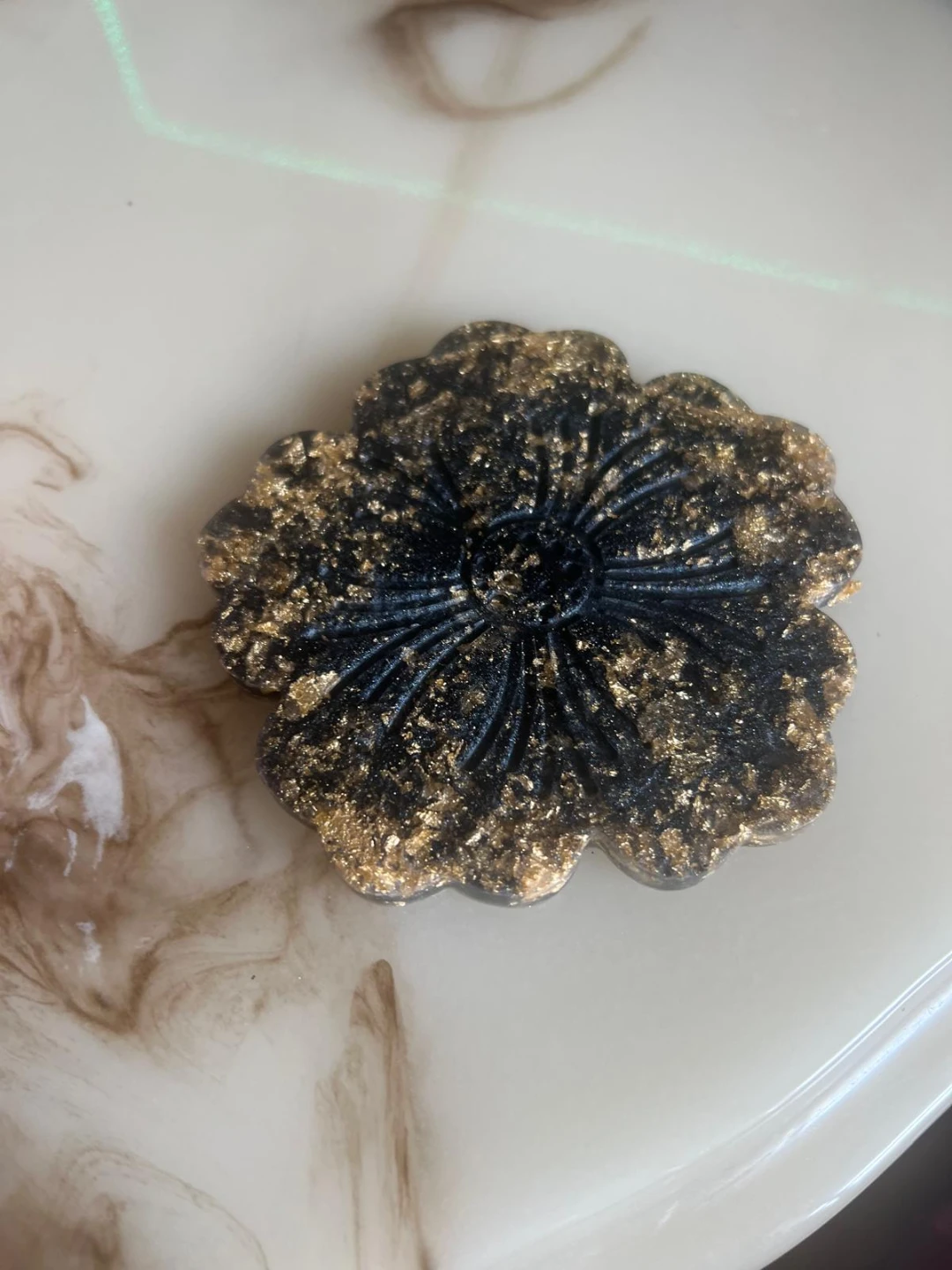 ❗️REAIN ❗️Black and Gold Flower coaster 🌸🪷