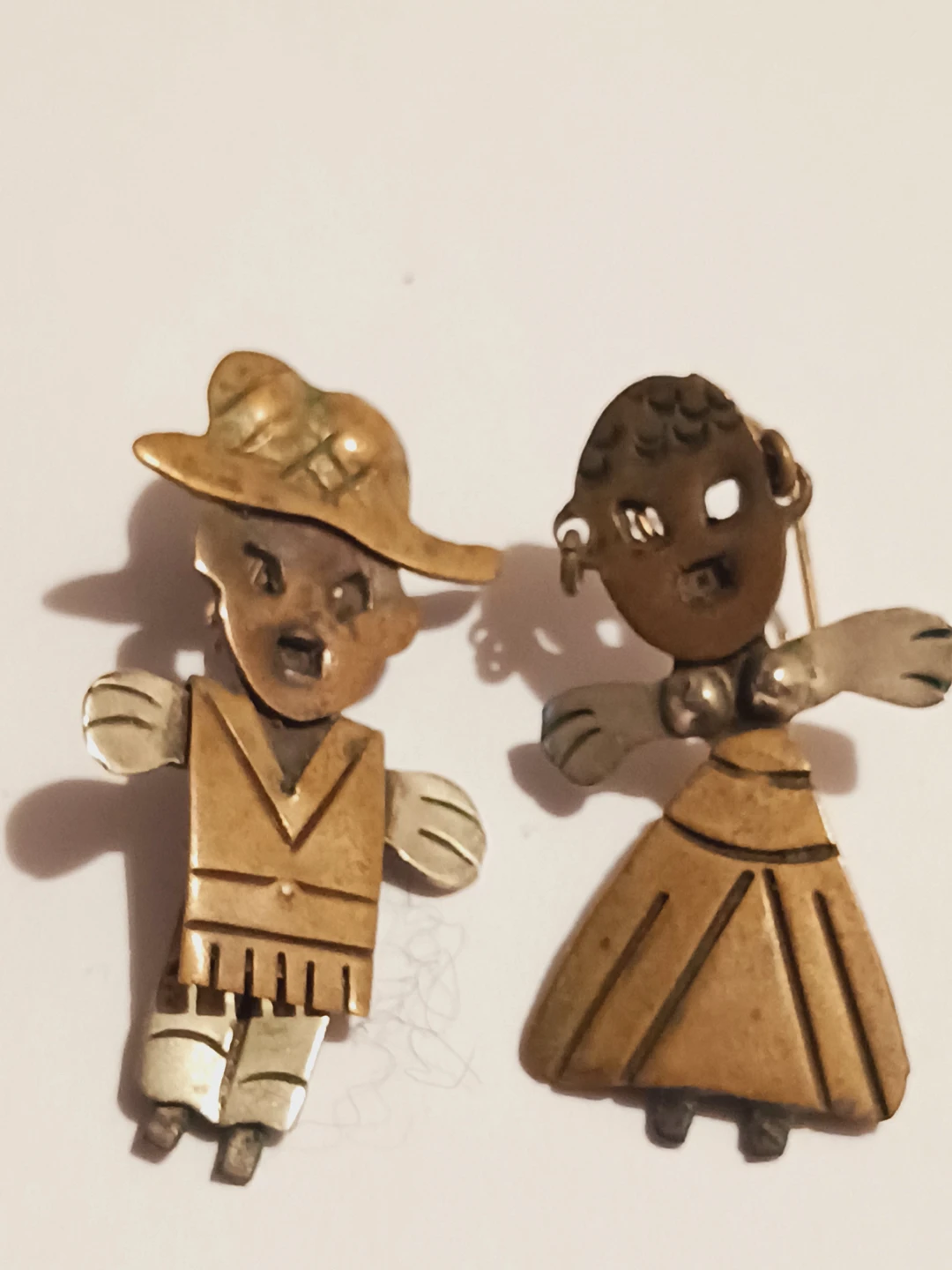 Taxco Mexico 10K Gold & Sterling silver Folk Art Couple Earrings - photo 4