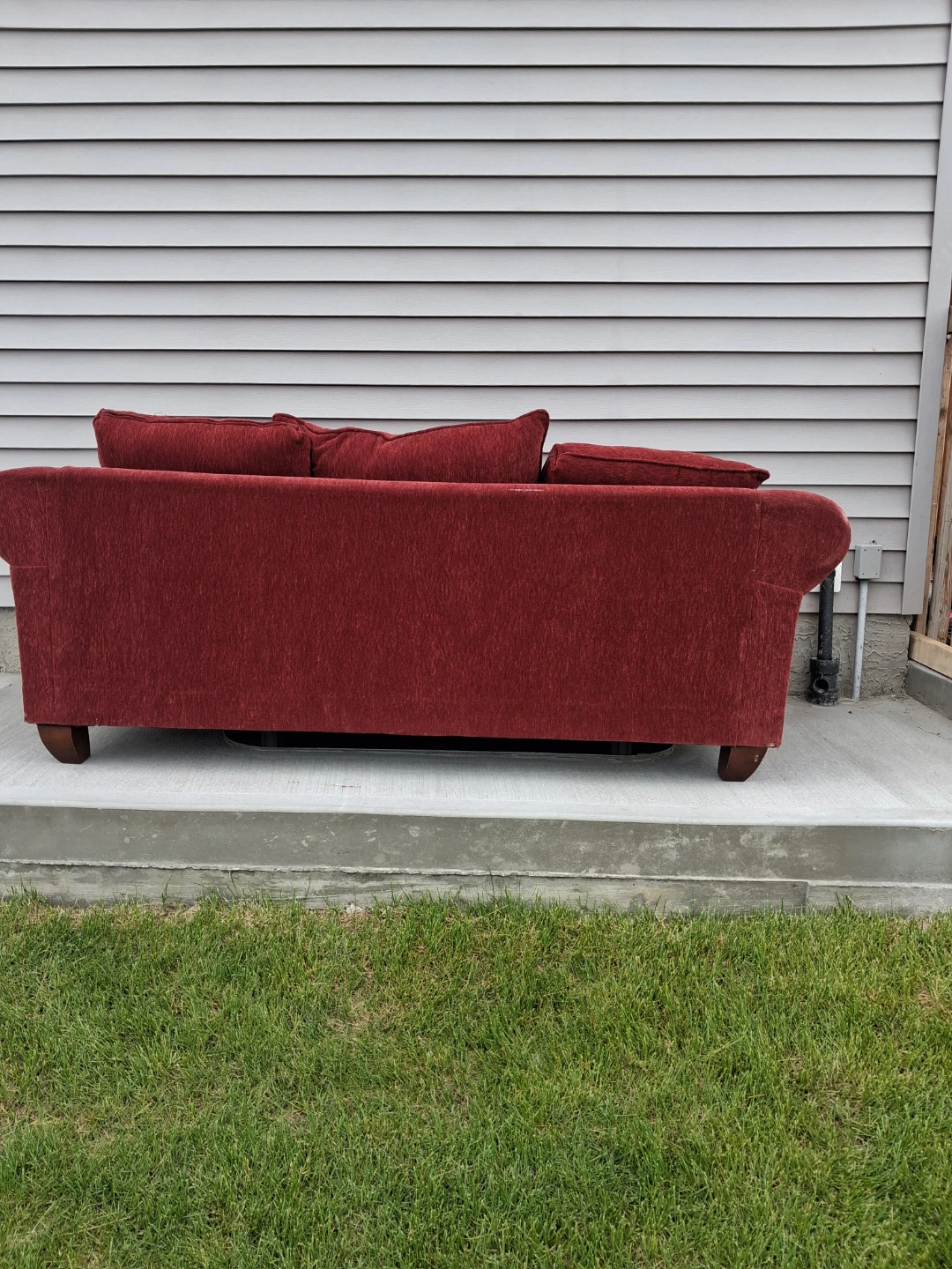 Beautiful Red 3-Seater Sofa Couch - Great Condition! - photo 5