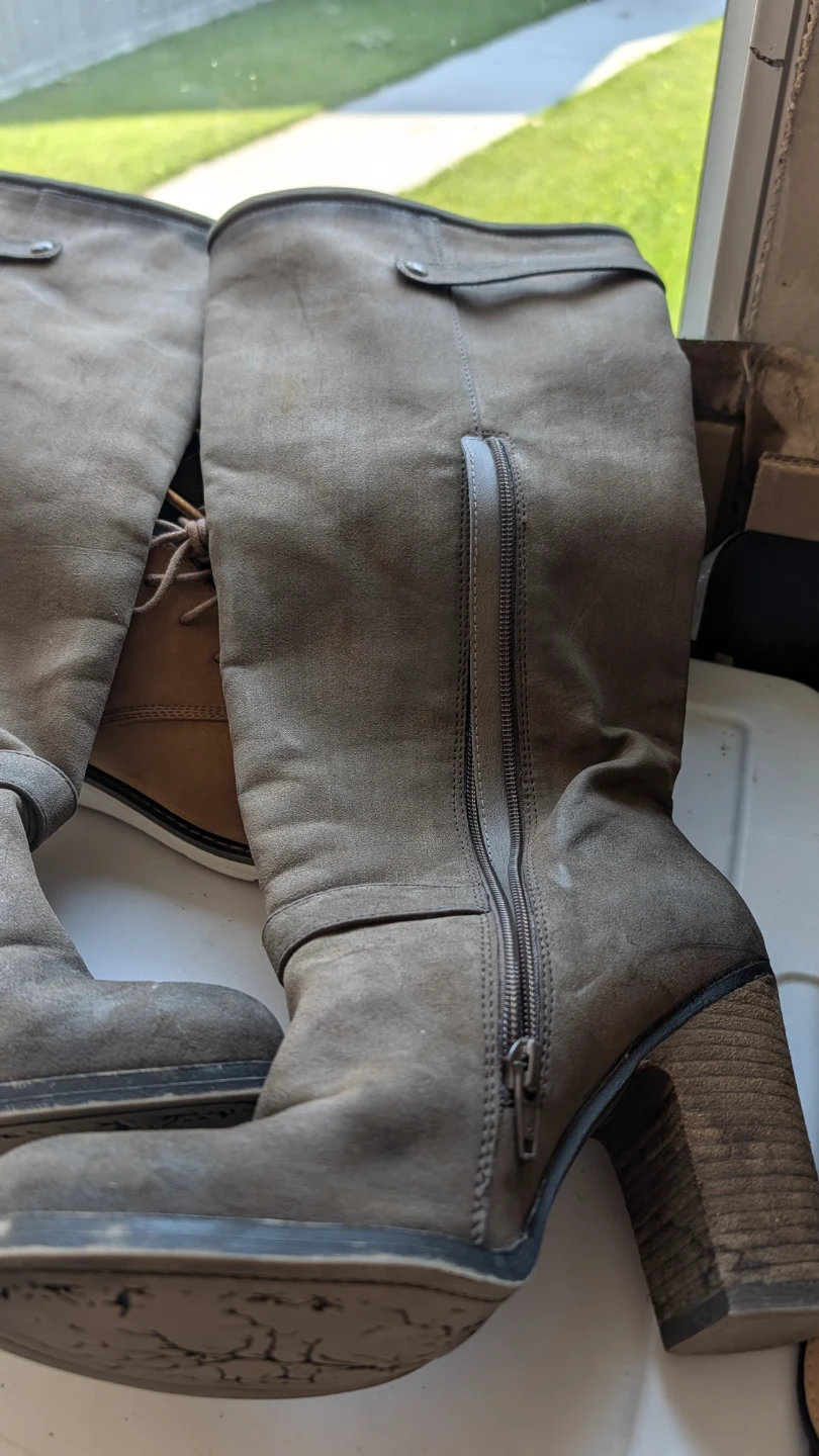Brown Suede Knee-High Boots with Zipper - photo 2