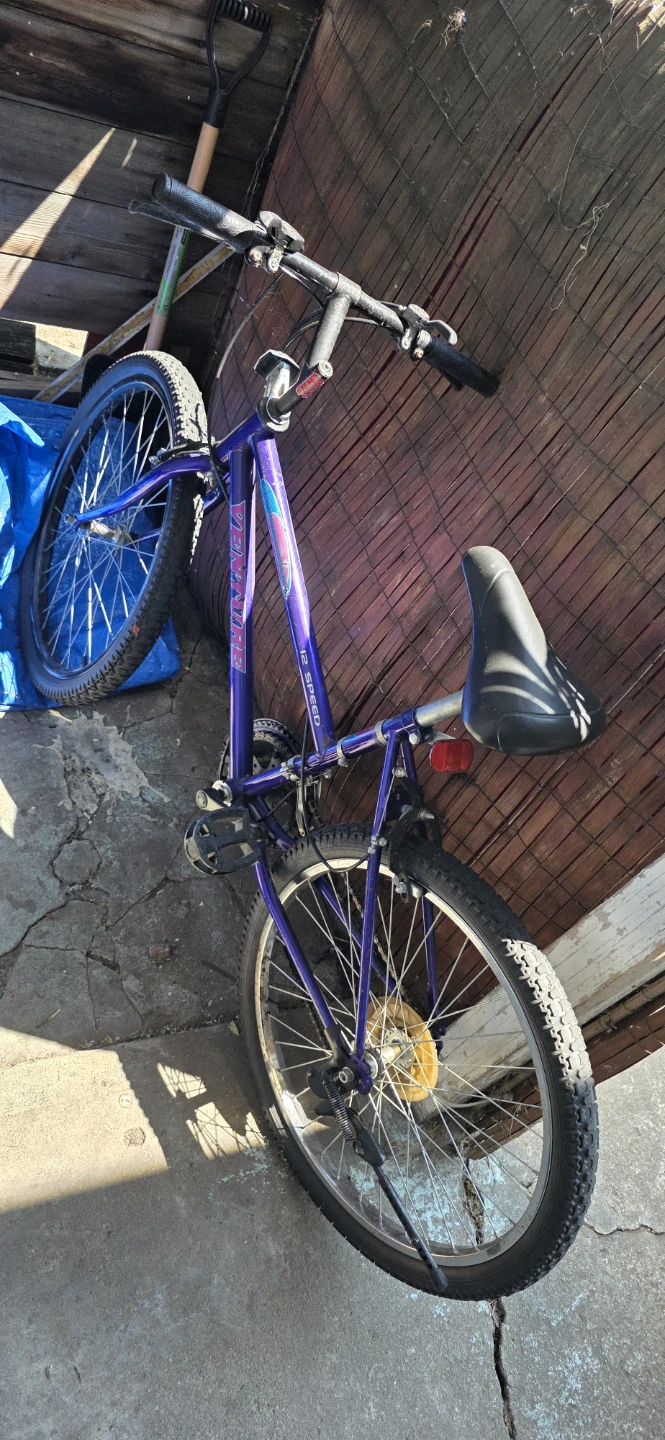 Ventura 12-Speed Mountain Bike – Needs Gear Adjustment - photo 2