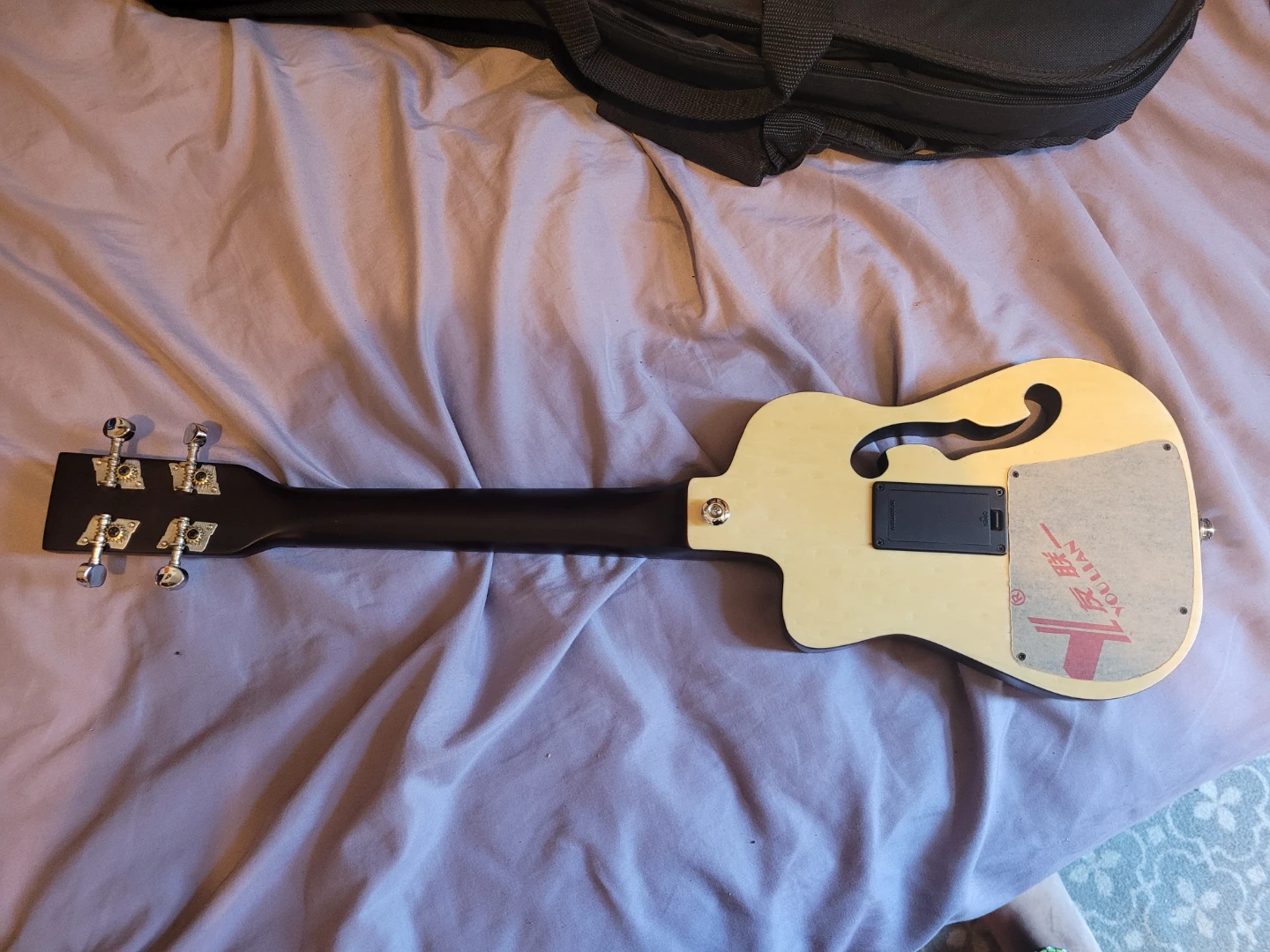 EluUke.com Electric Ukulele with Gig Bag - photo 2