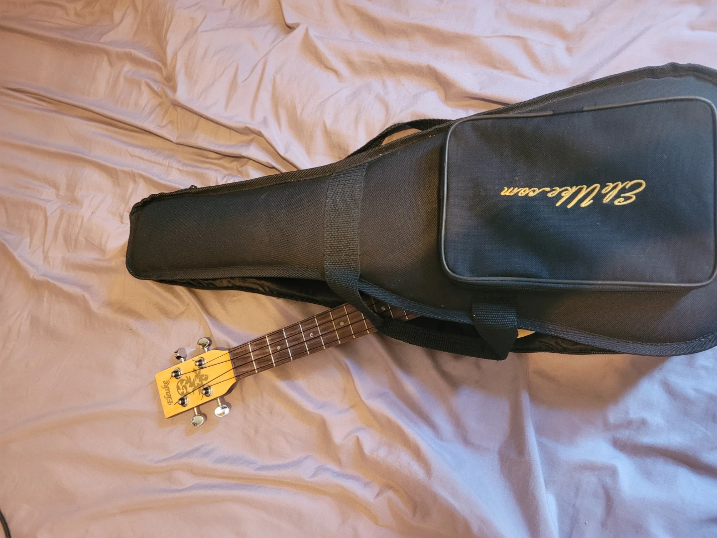 EluUke.com Electric Ukulele with Gig Bag - photo 5