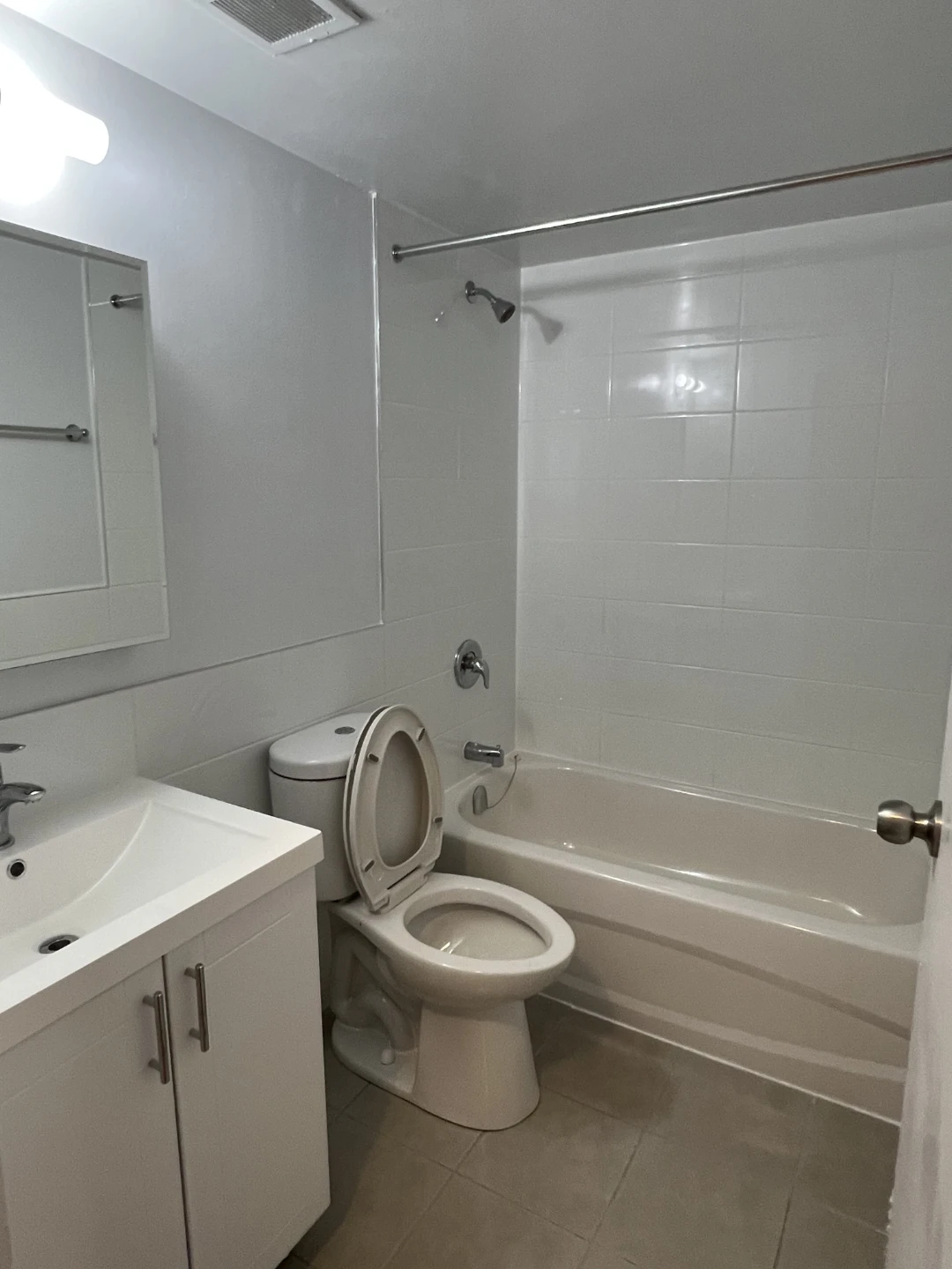 Sharing room for rent - photo 5