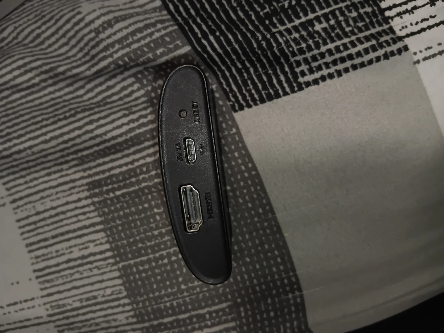 Roku Streaming Stick Player with Remote and Cables - photo 2