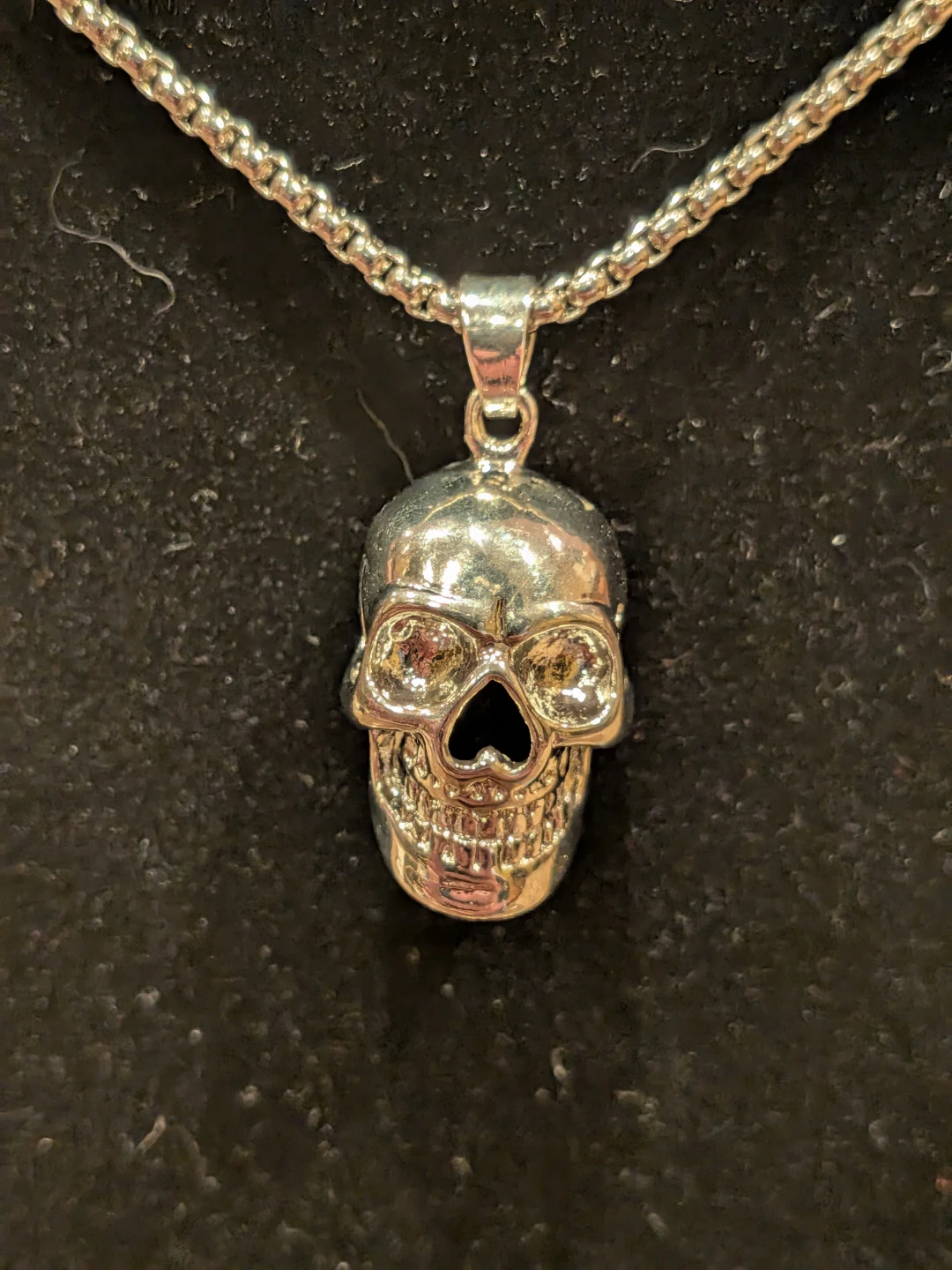 Skull Pendant Necklace - photo 3