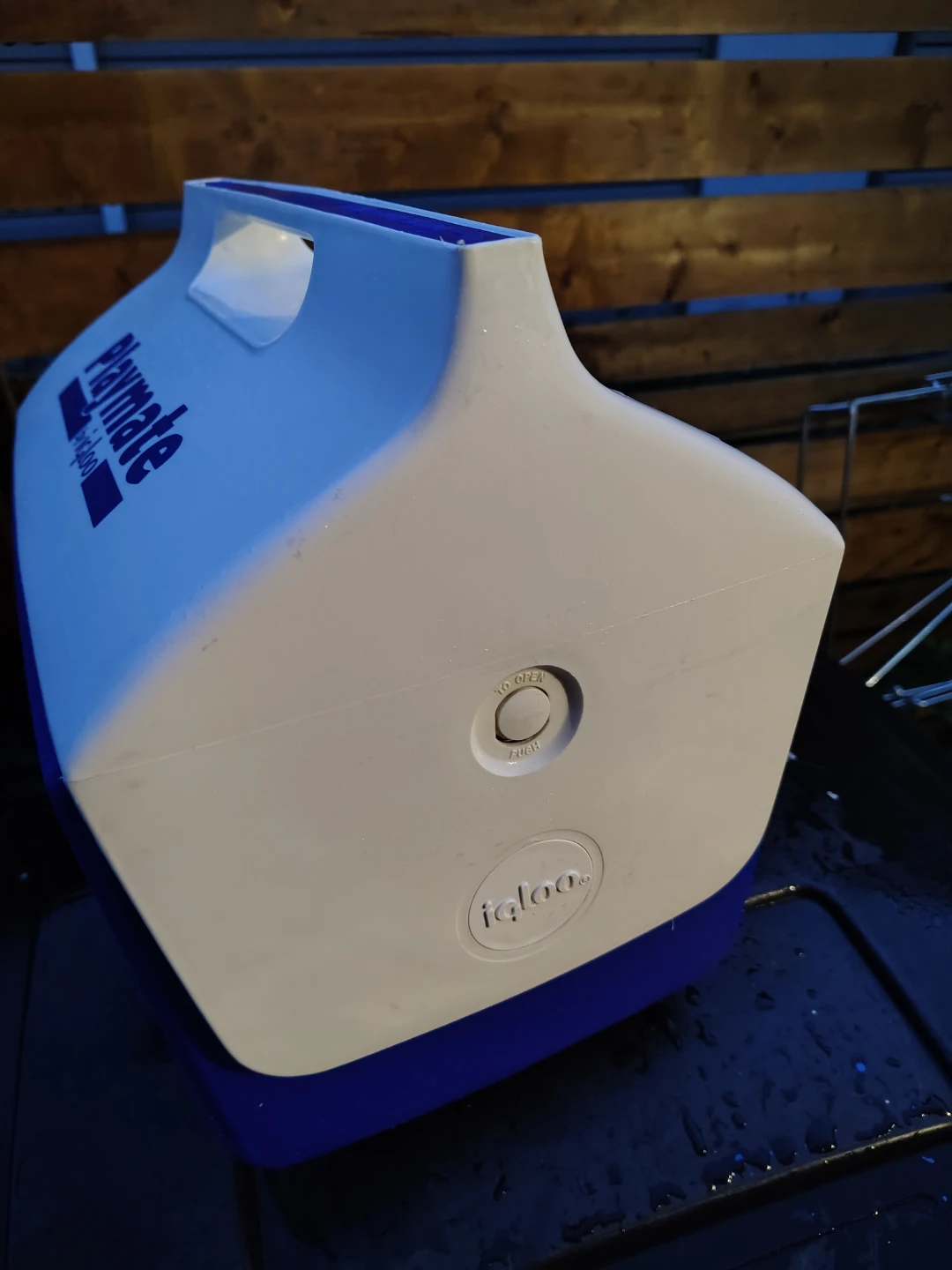 IGLOO 16 Quart Playmate Lunch Cooler - photo 2