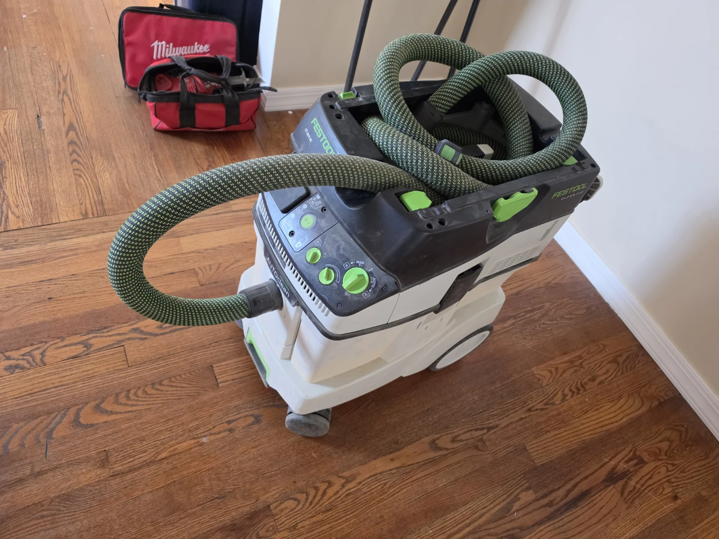 Festool CT 48 E AC Dust Extractor - photo 2