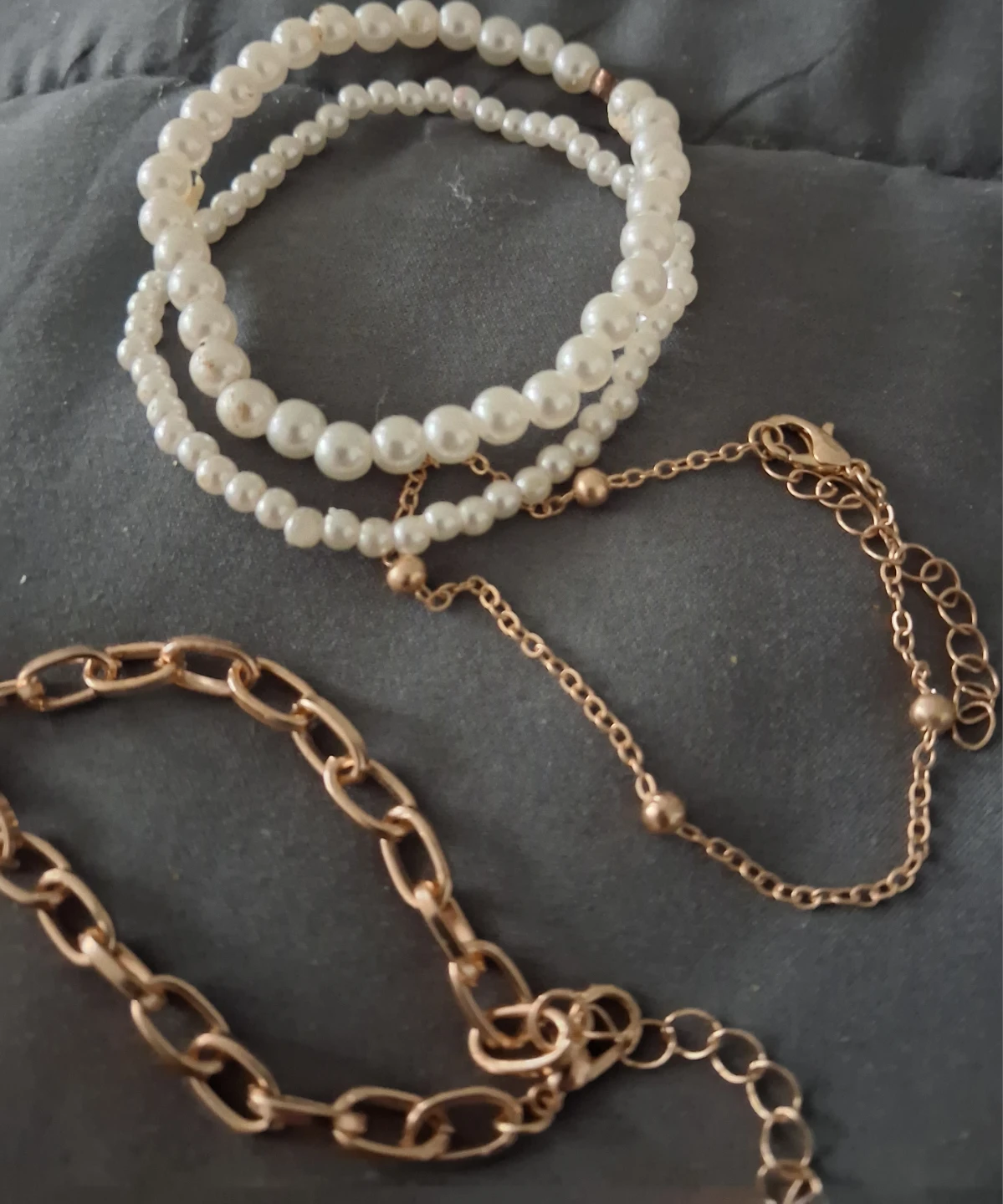 Set of 4 Bracelets - Pearl and Gold Tone - photo 4