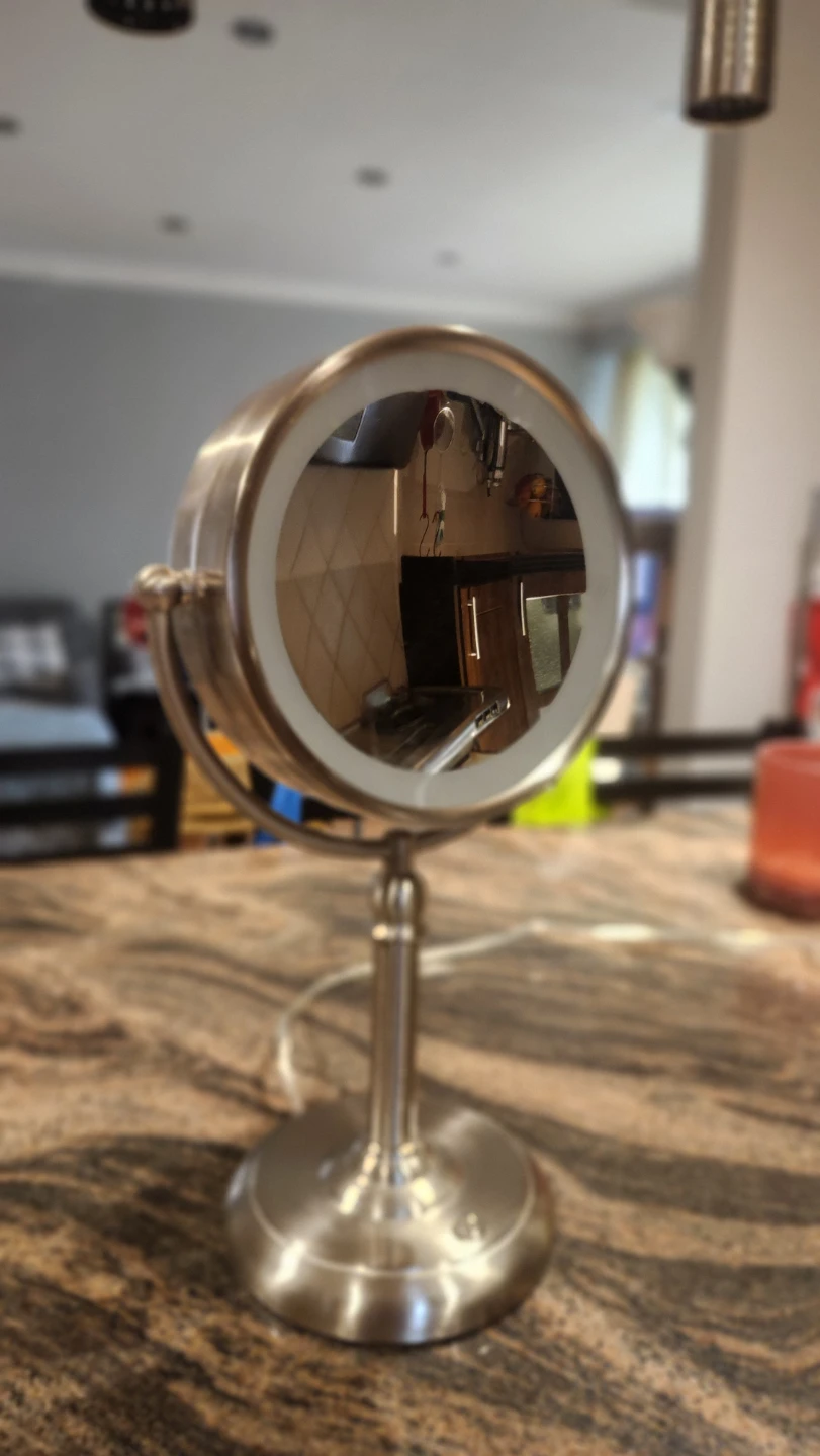 LED Lighted Vanity Mirror - photo 3