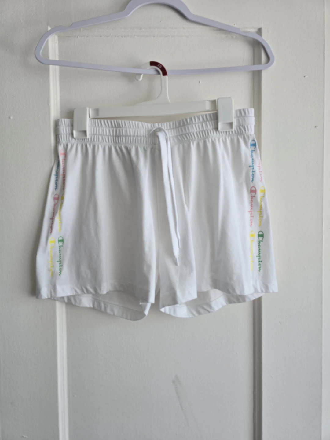 Champion Women's White Shorts Size L