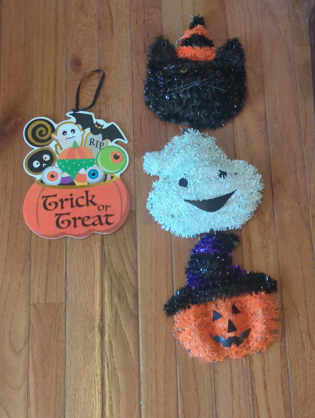 Halloween Hanging Decorations - Trick or Treat Set
