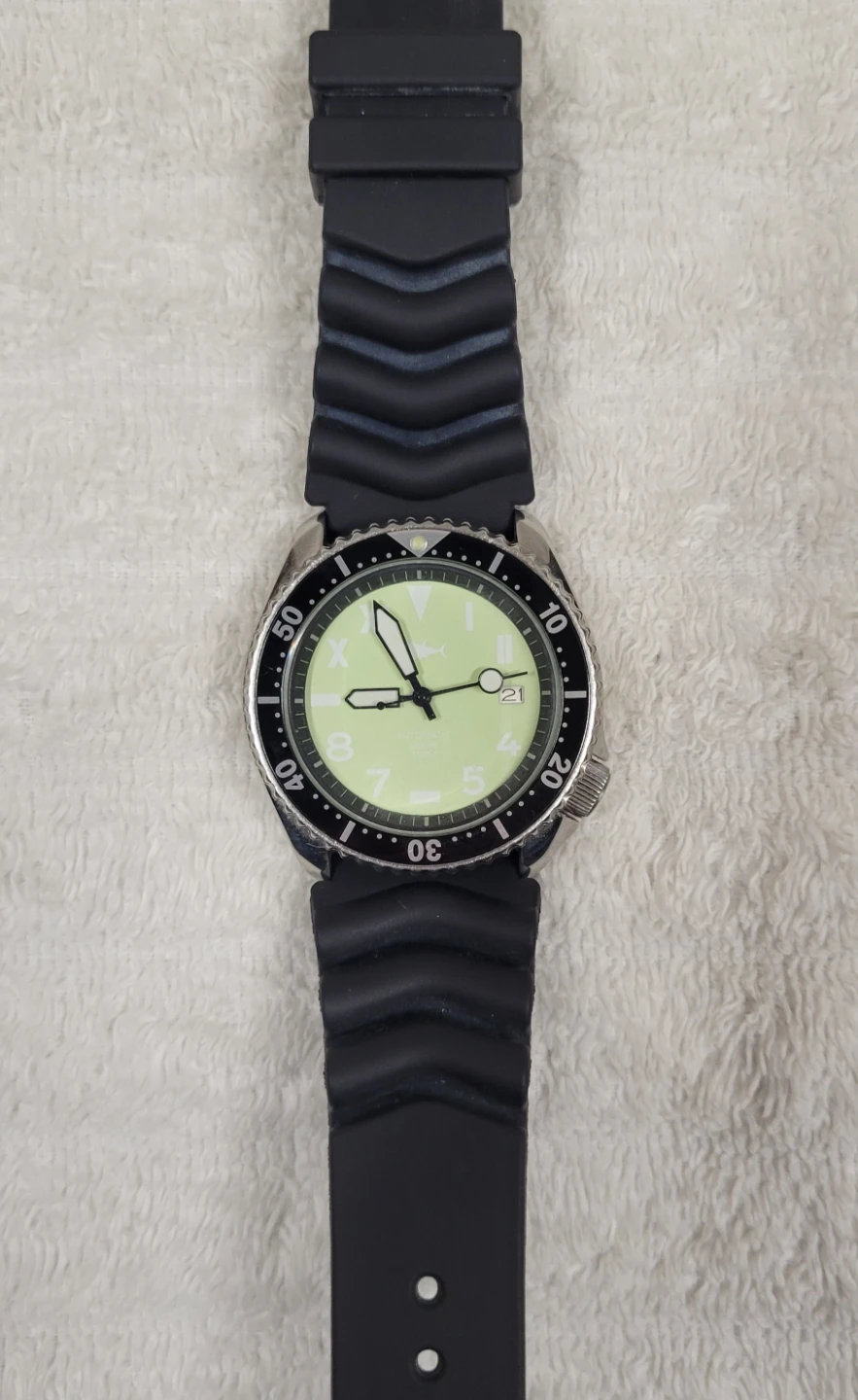 Seiko 7002-7000 Automatic Diver Watch (Needs Regulation)