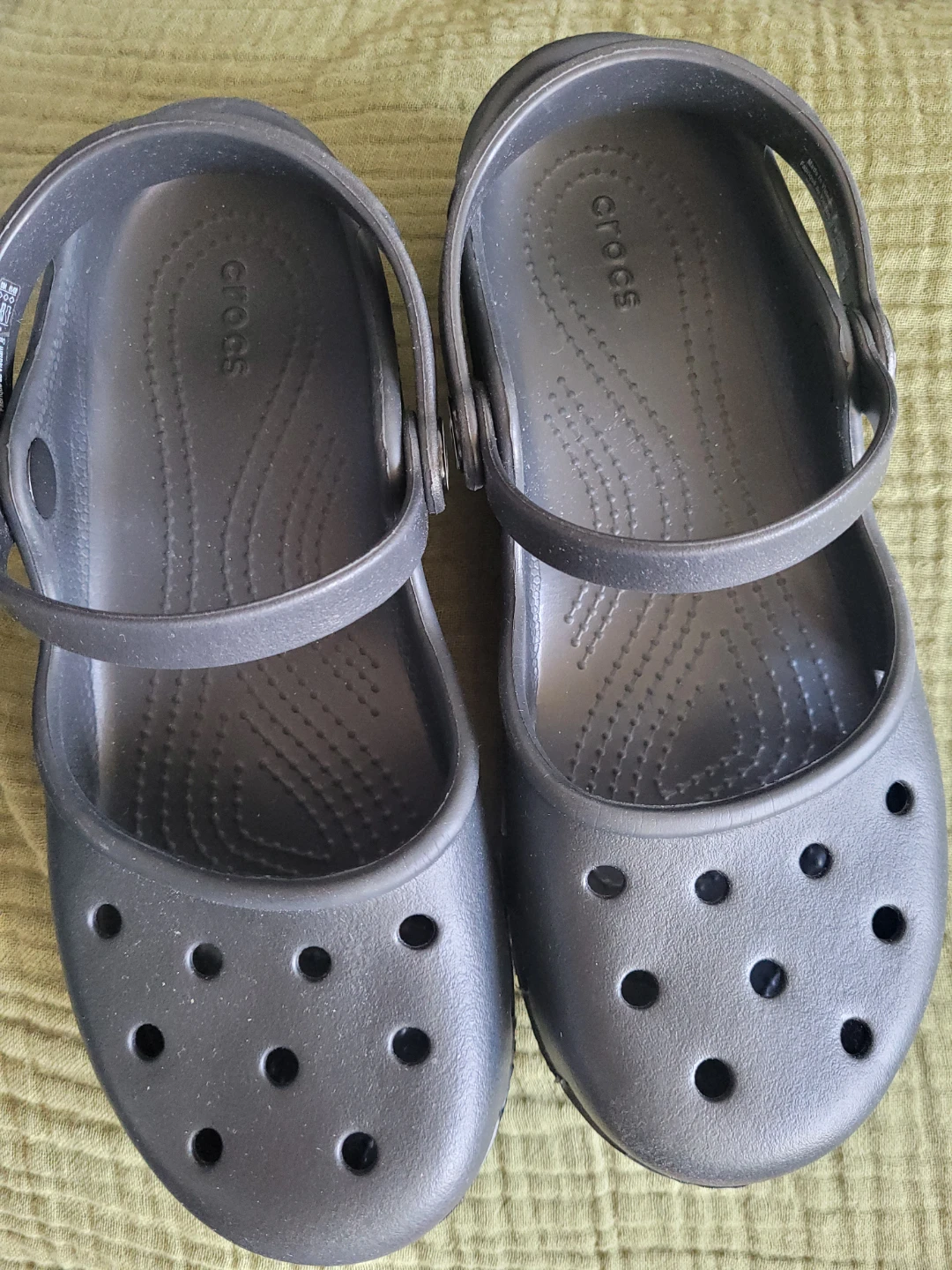 Crocs Mary Jane Flats Black Women's Size 8