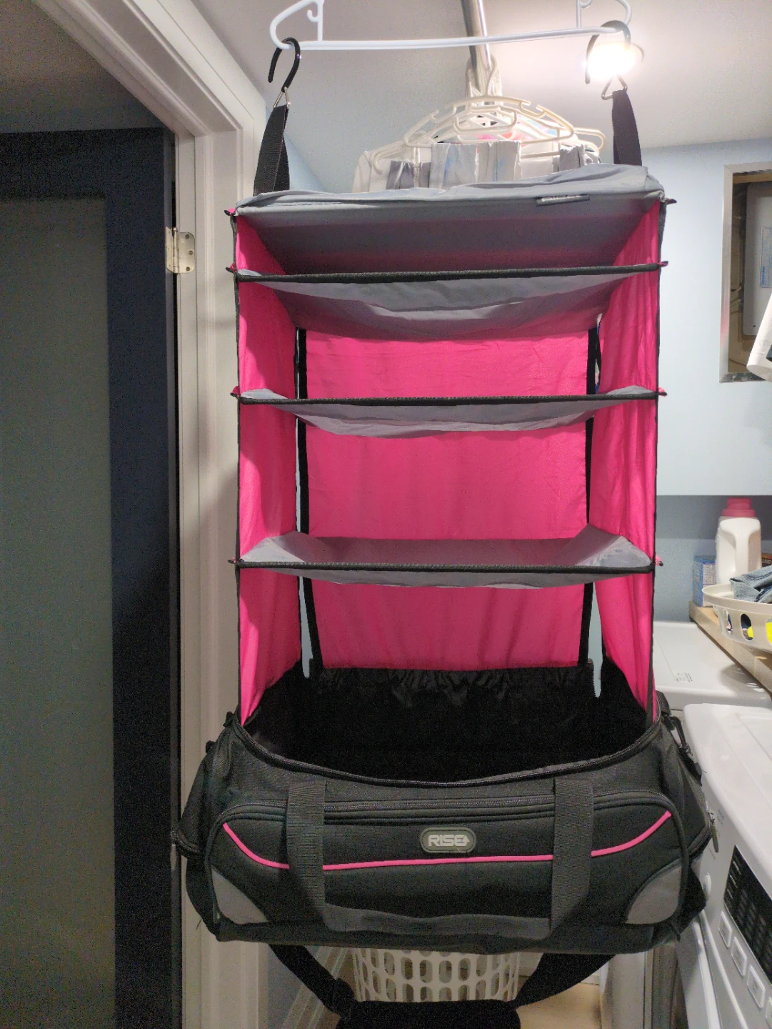 Rise Gear Travel duffle bag with collapsible Shelves