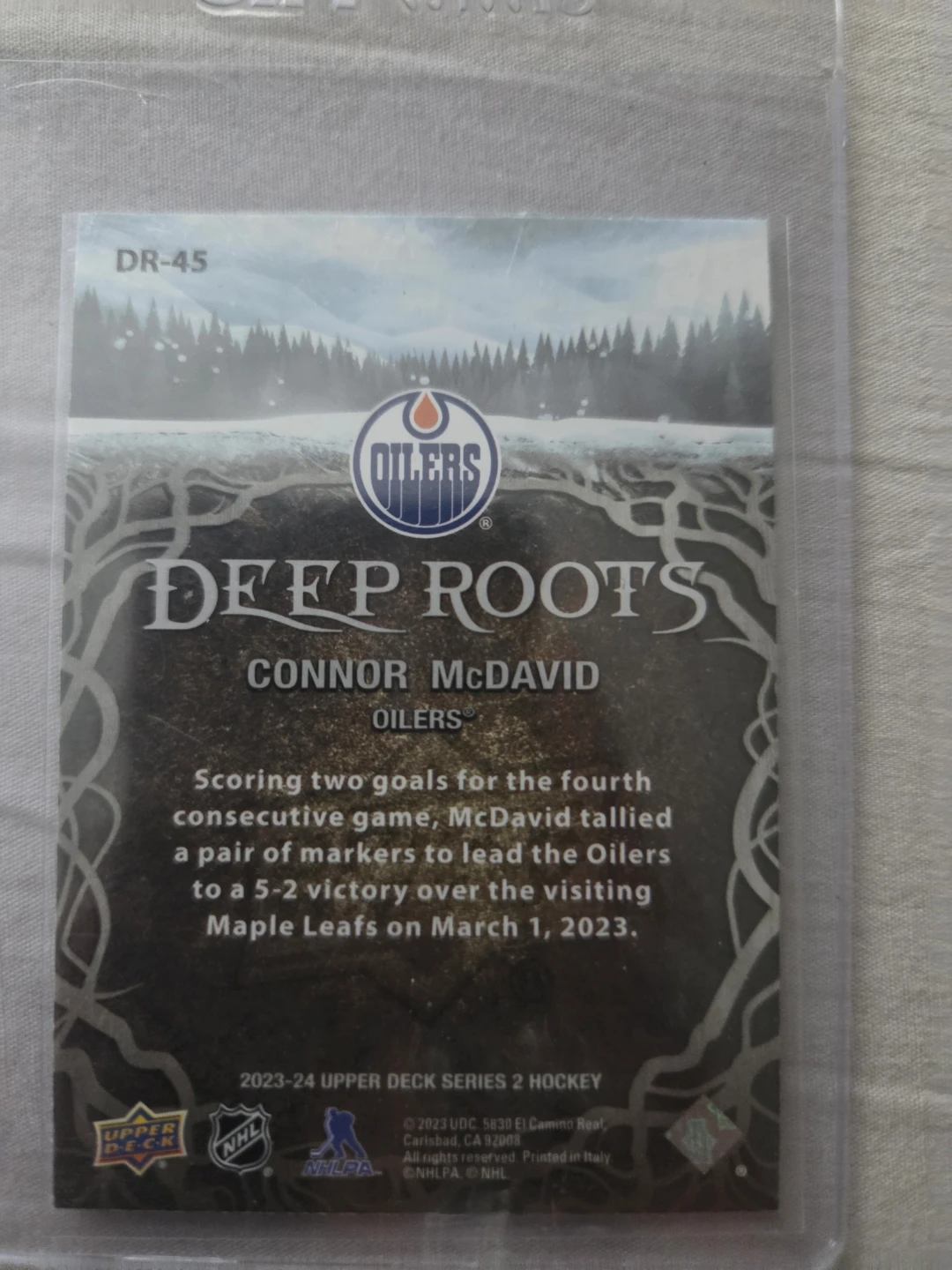 Connor McDavid 2023-24 Upper Deck Deep Roots Hockey Card - photo 2