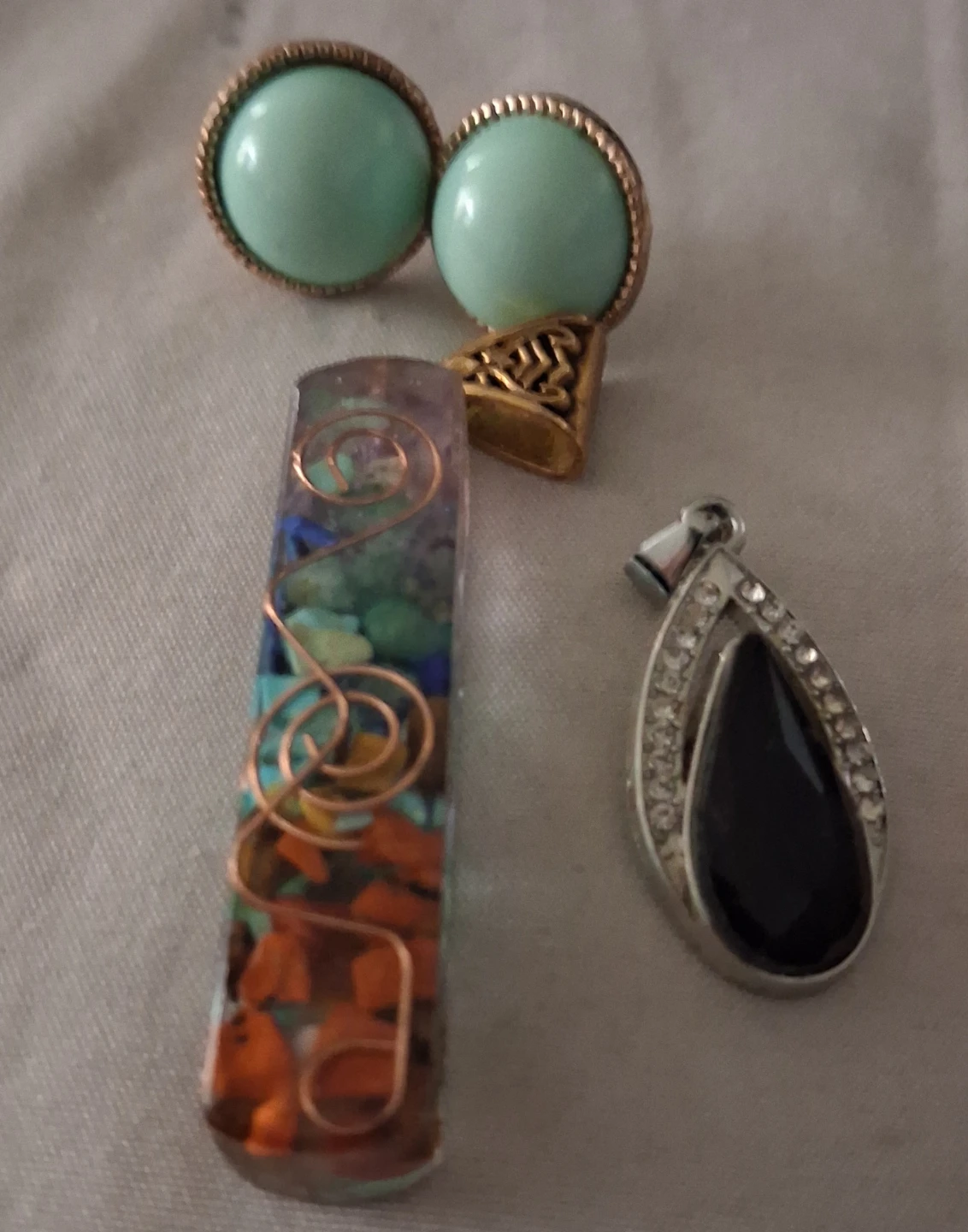 Assorted Beaded Bracelets & Earrings Set - photo 2