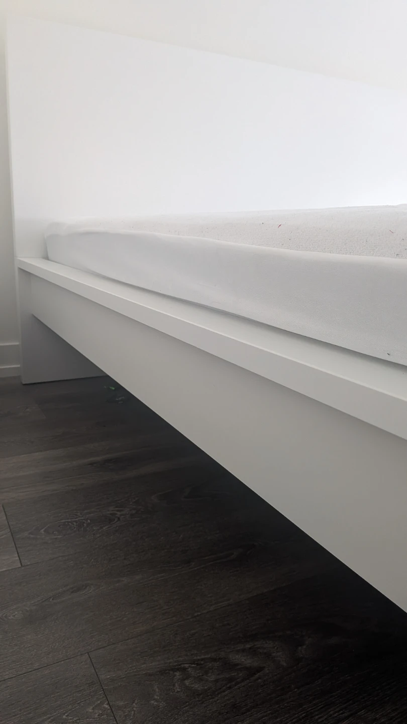White Platform Bed Frame And Mattress - photo 3