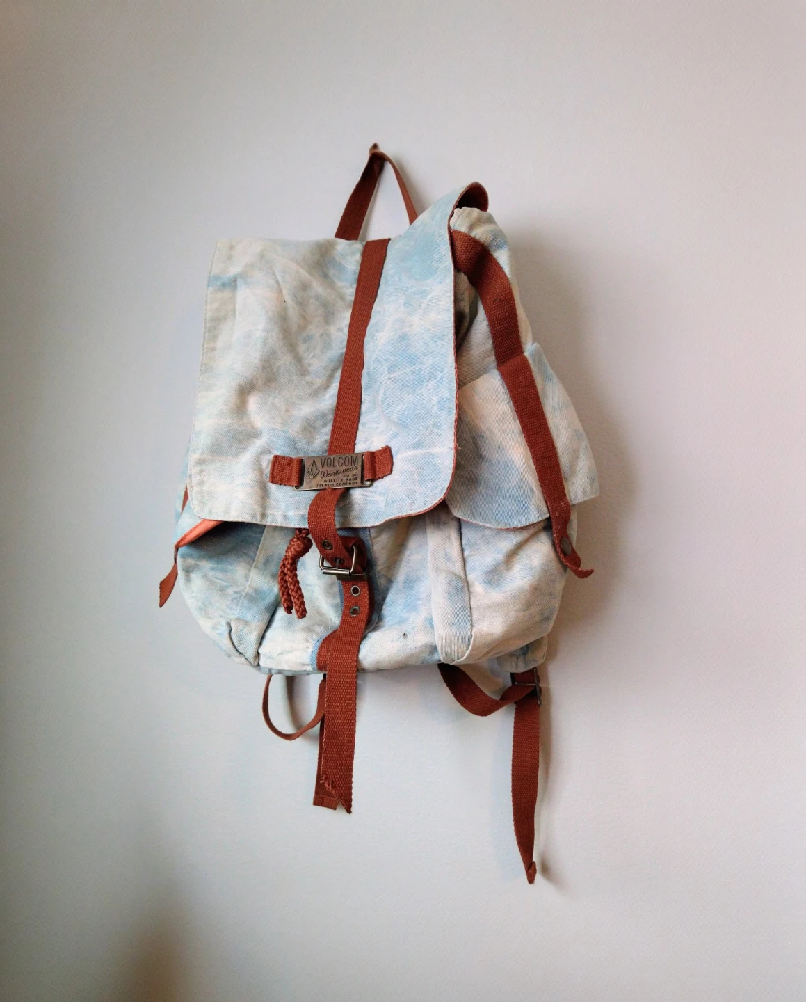 Vintage Volcom Workwear Acid-Wash Y2K Woman's Backpack