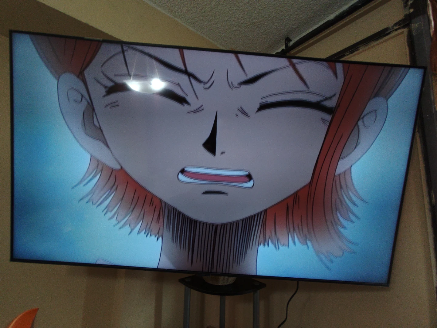 60 inch smart TV Bolvia for sale. Good condition ready to use. - photo 2