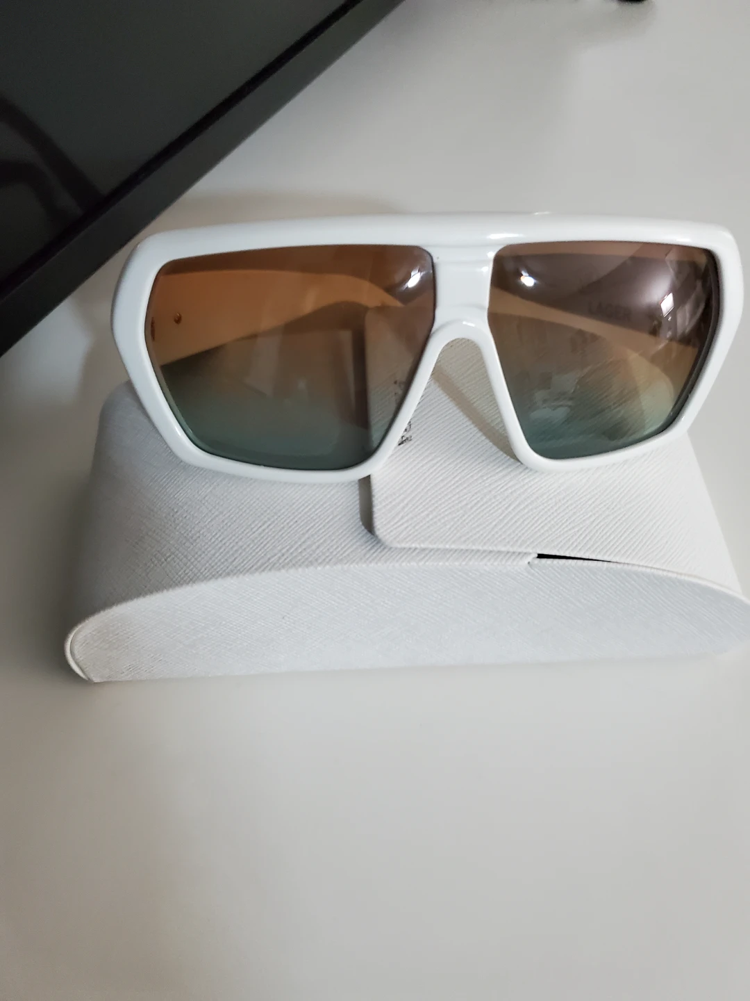 Von Zipper Lager Sunglasses - White