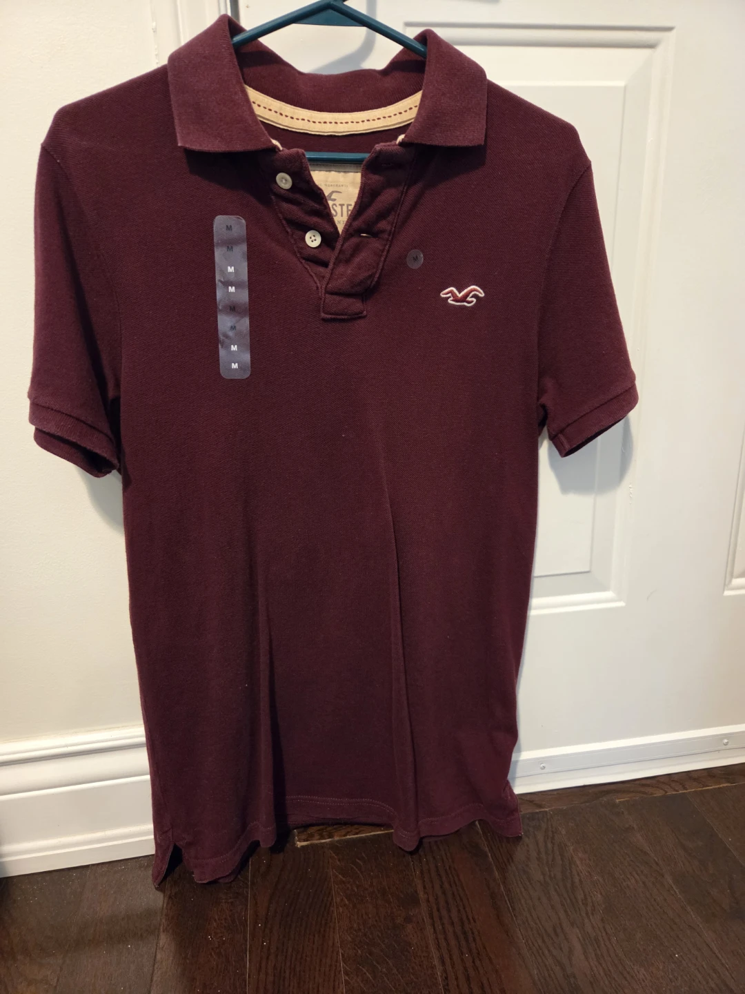 Hollister Burgundy Polo Shirt - Size Medium - photo 2
