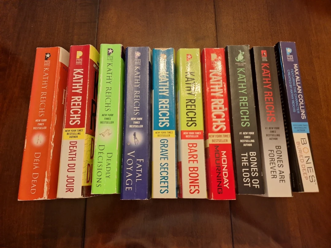 18 Kathy Reichs books