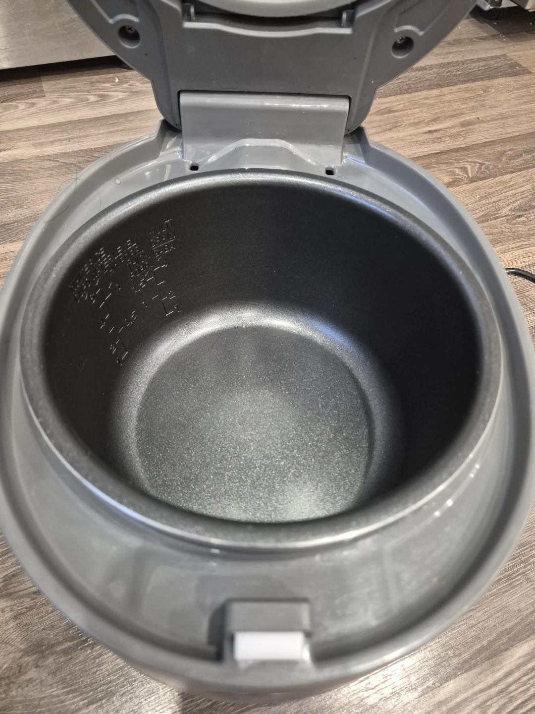 Cuckoo Rice Cooker - photo 2