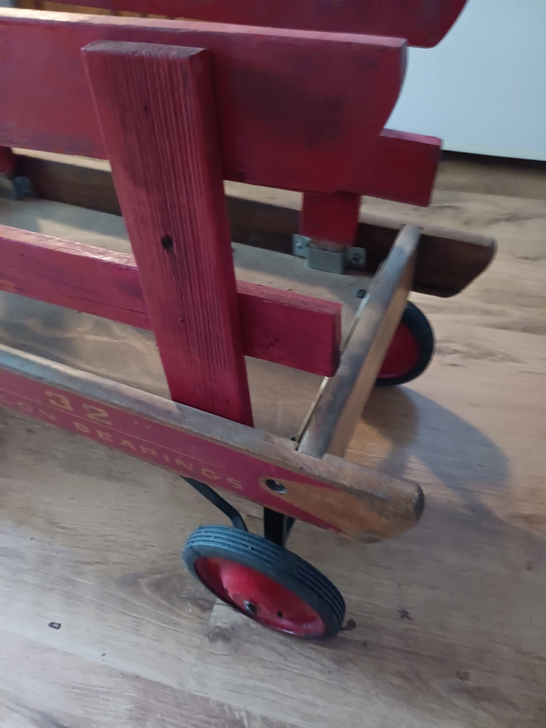 Red Jetliner Wagon - photo 2
