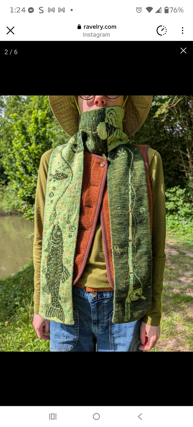 Hand-knitted Fishing Scarf