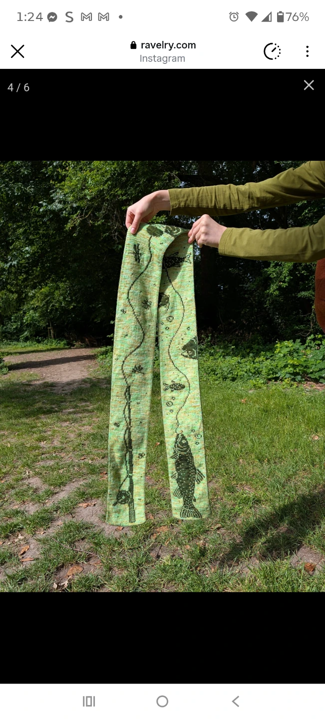 Hand-knitted Fishing Scarf - photo 3