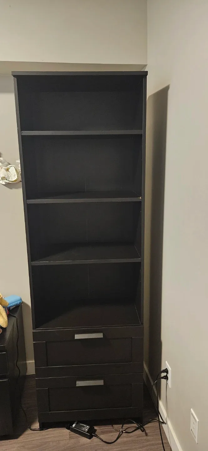 Bookshelf or storage shelf