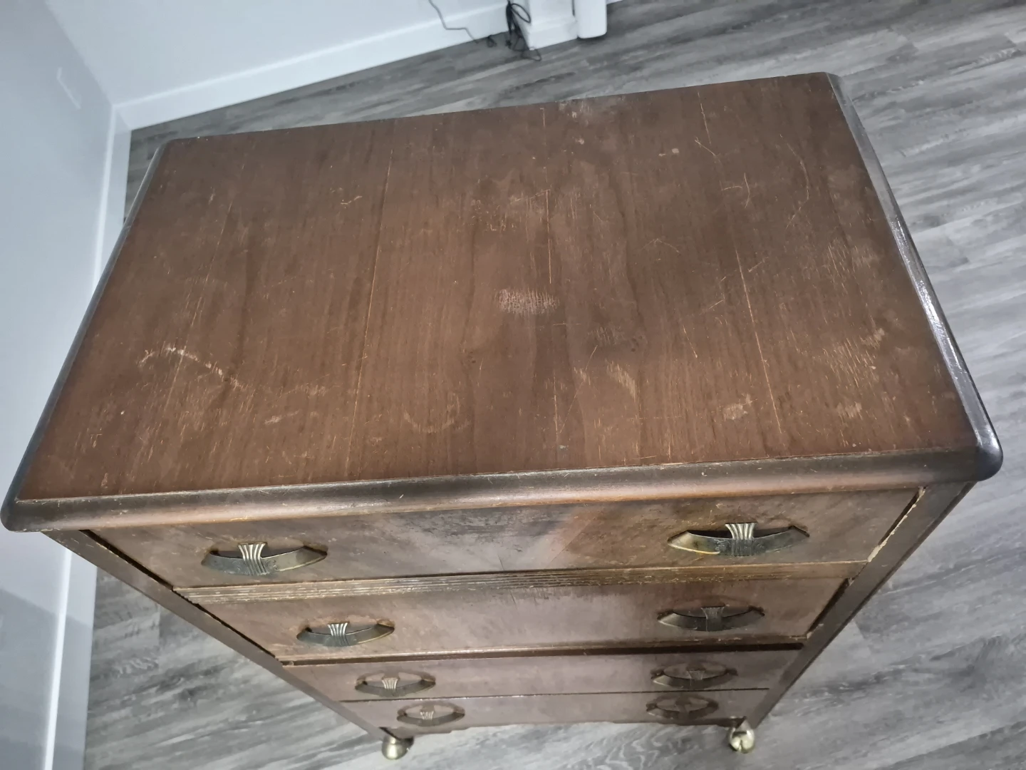 Antique solid wood dresser - photo 2