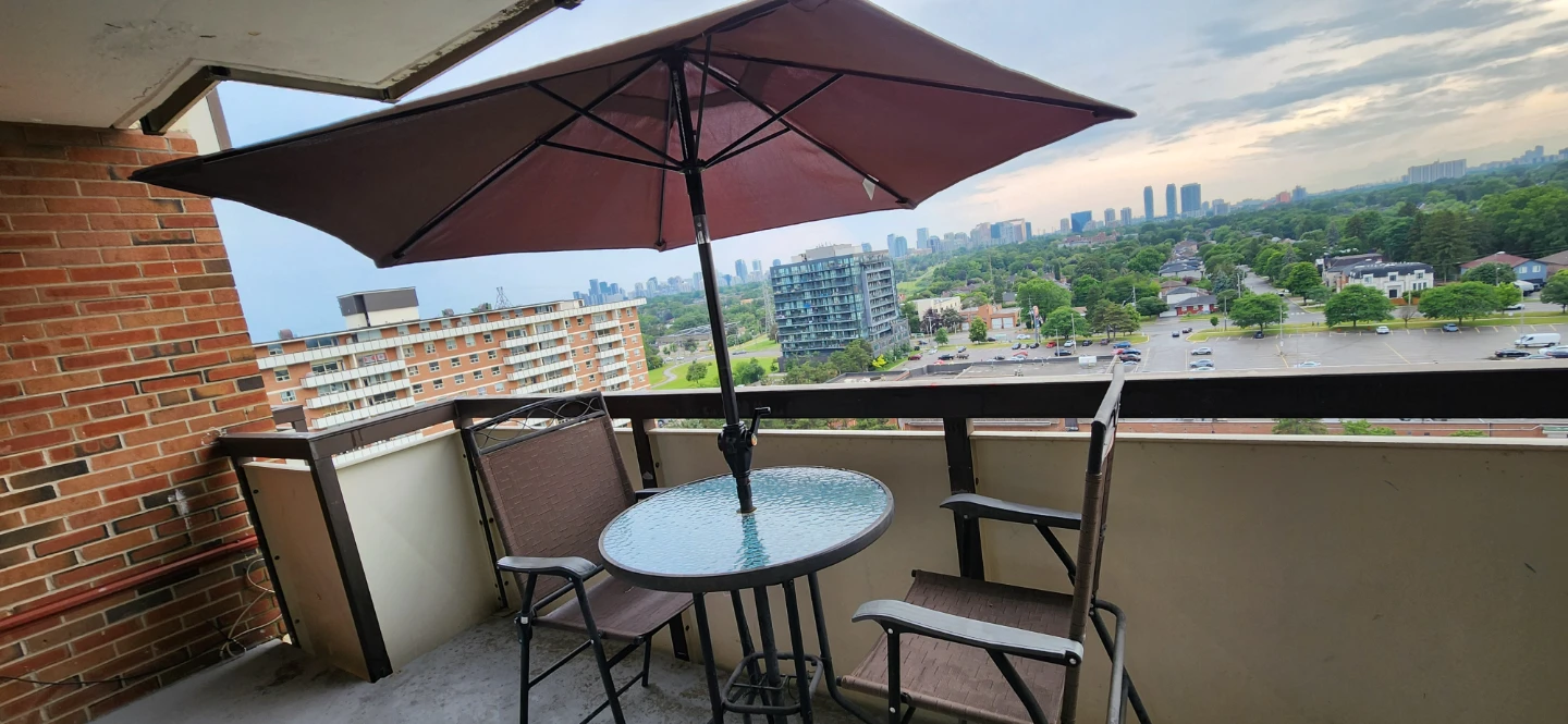 Moving sale: Patio Table and Chairs with Umbrella