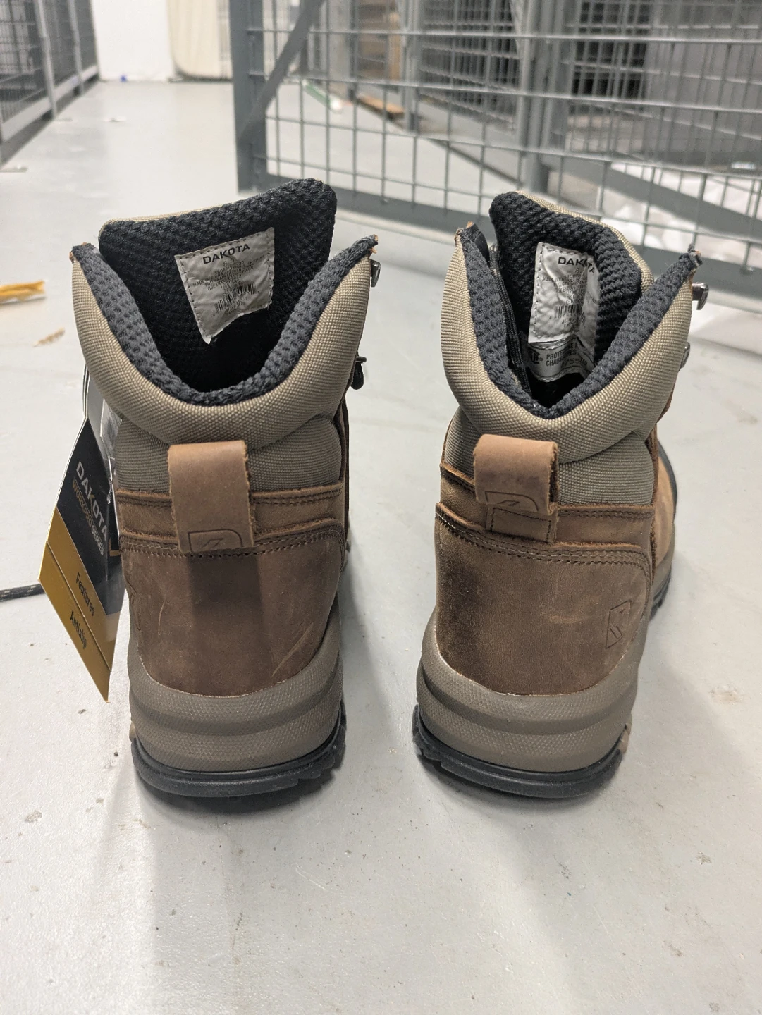 Dakota Workpro Series 6" Steel Toe Work Boots, Women's size 8.5 - photo 4