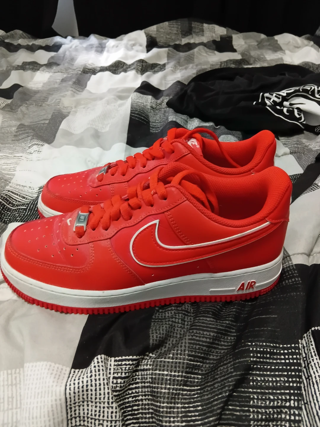 Nike Air Force 1 Men's Red Sneakers