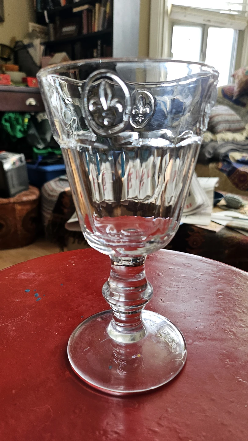 Set of 4 Clear Glass Goblets with Fleur-de-lis Design