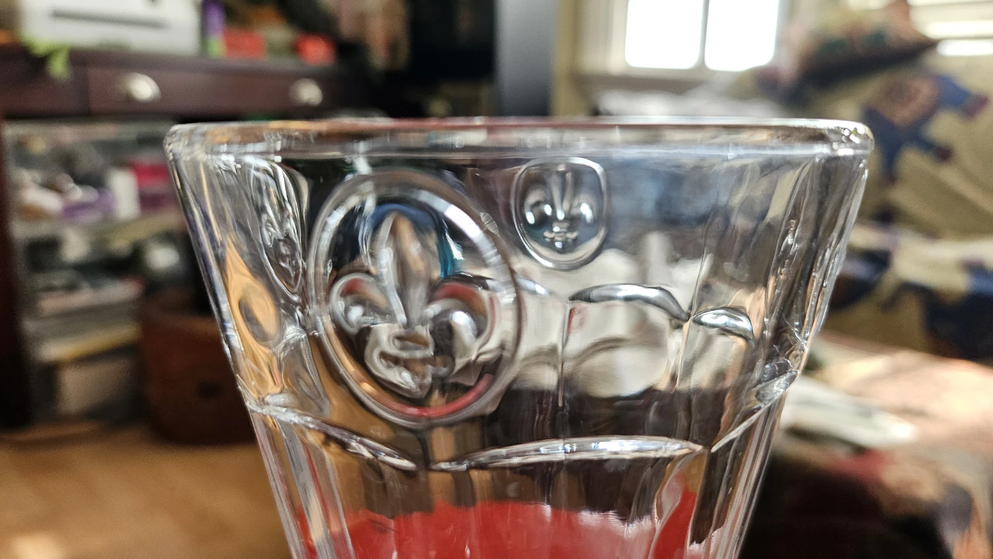 Set of 4 Clear Glass Goblets with Fleur-de-lis Design - photo 2