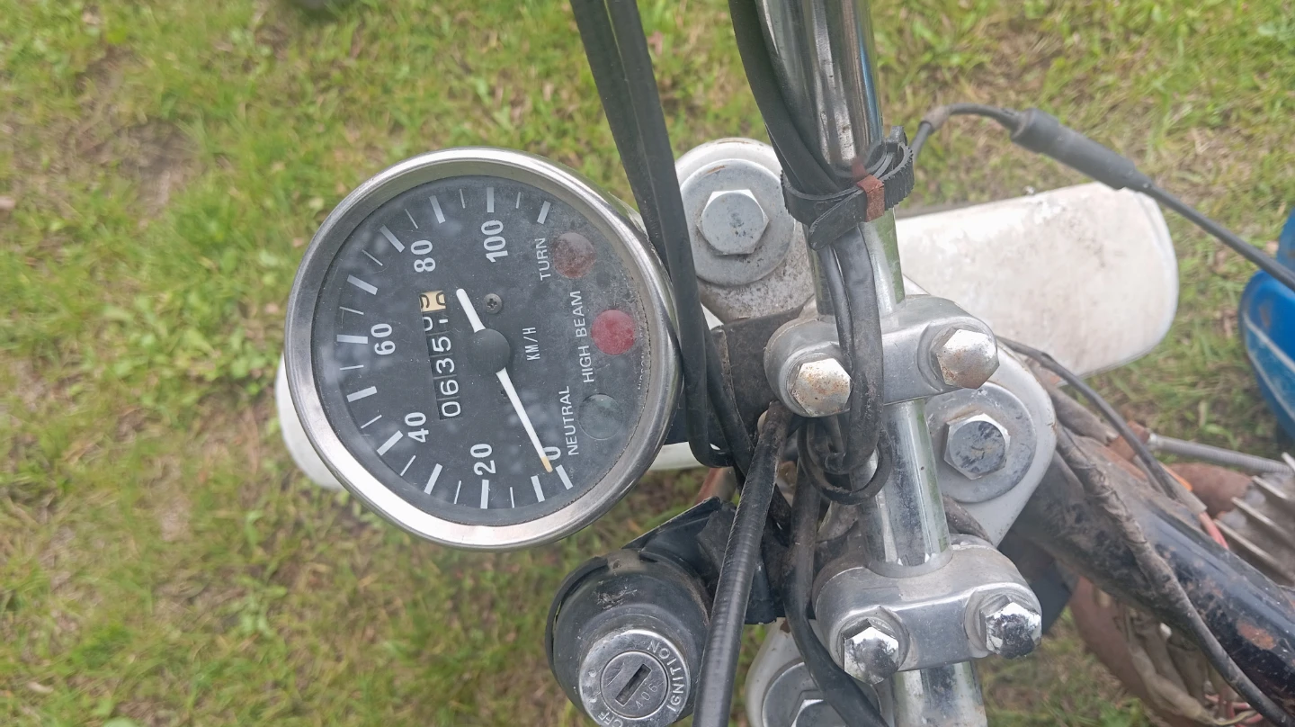 Kawasaki Motorcycle Project Bike - photo 5