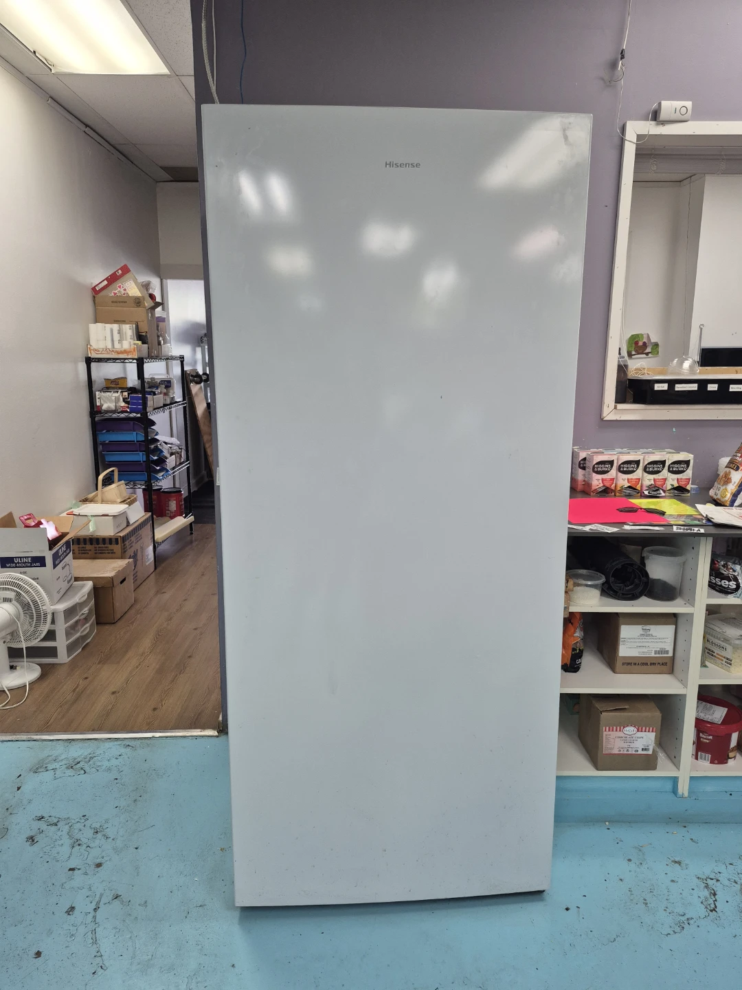 Hisense Upright Freezer - photo 2